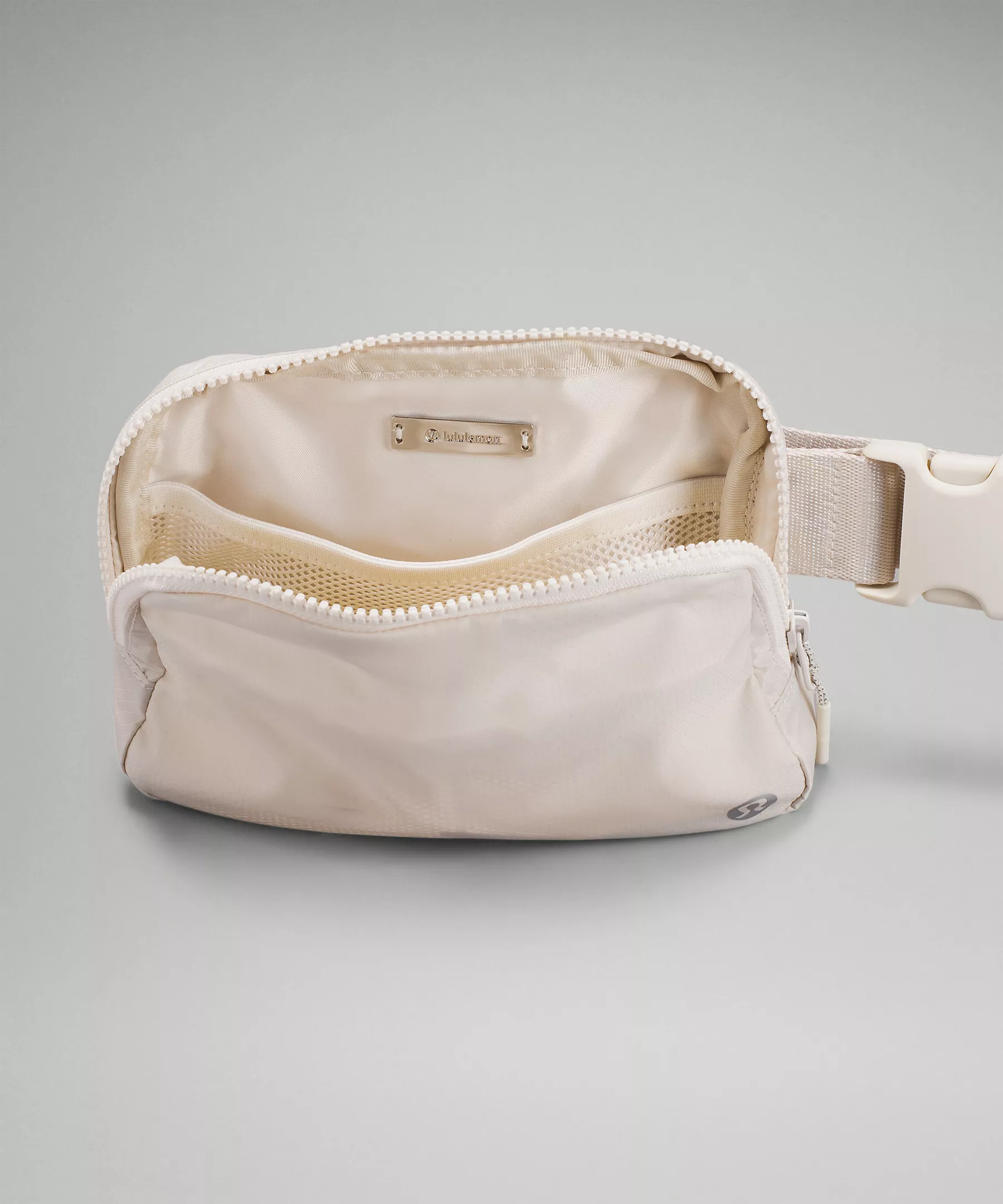 Everywhere Belt Bag 1L | Lululemon (US)