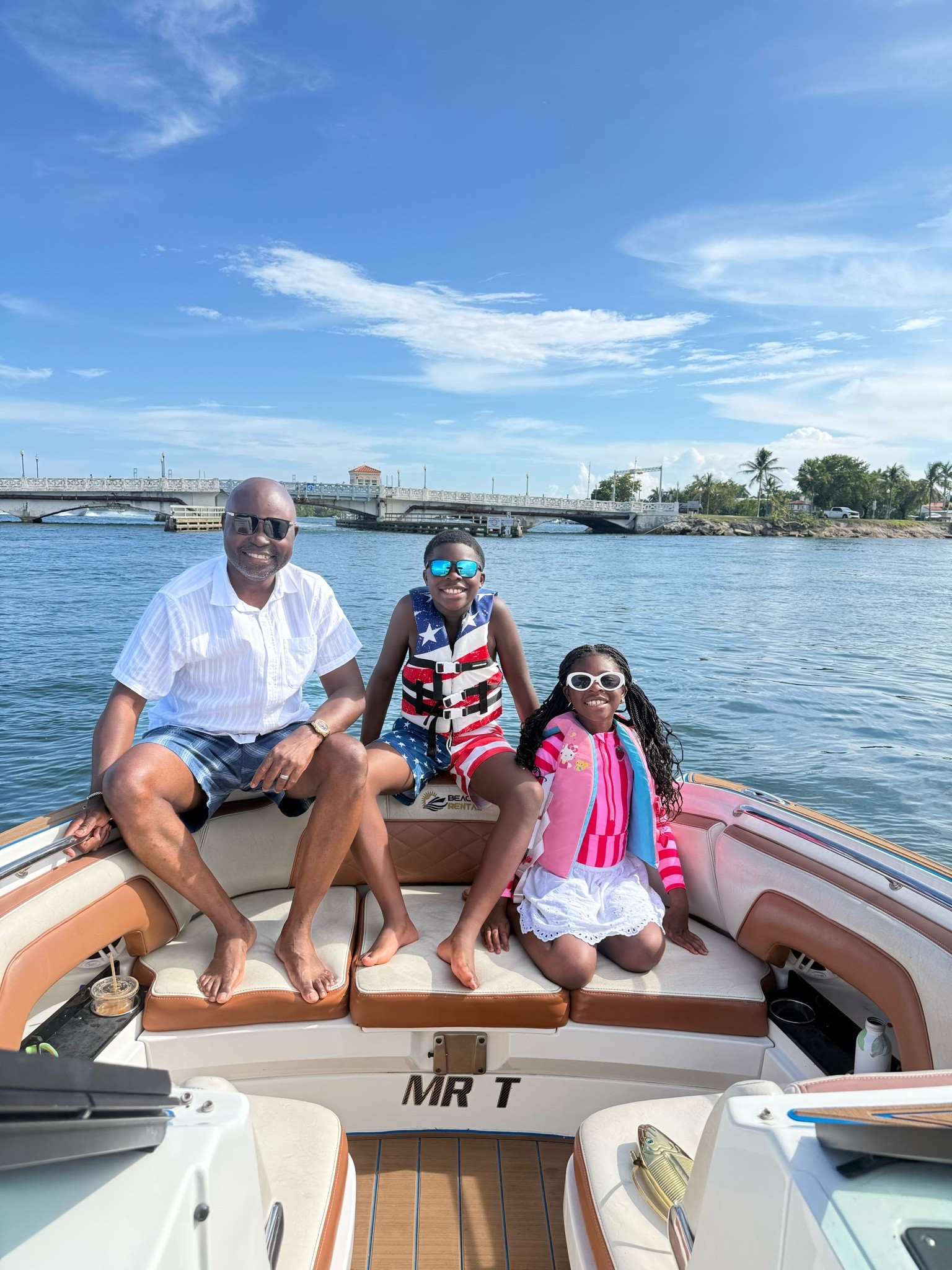 My heart beat in one photo 🥹

#LTKSeasonal #LTKTravel #LTKKids