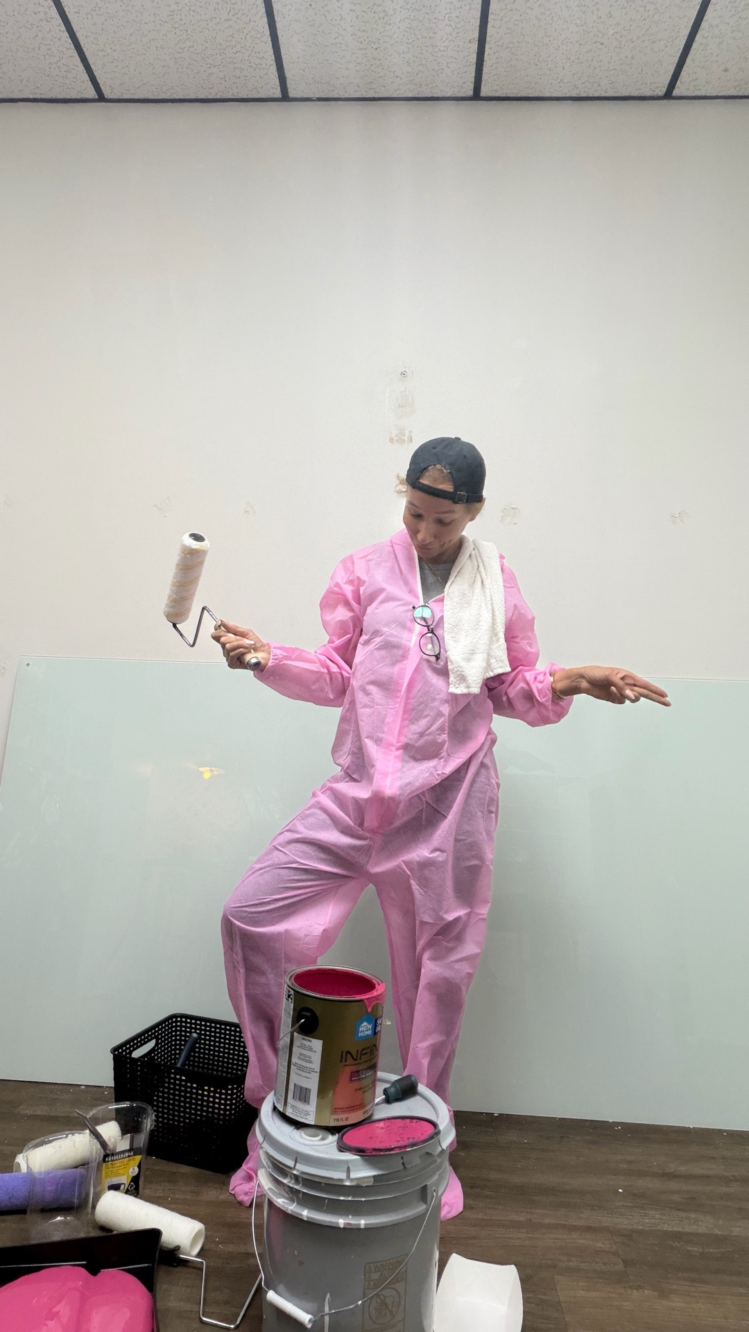 Spring Refresh — Behind the Scenes

I said I wasn’t painting today…

but my ADHD said “quick side quest” and here we are.

This is what a real spring refresh actually looks like behind the scenes—not planned, not perfect, just getting it done when it hits.

And honestly? These are always the projects that turn out the best.

If you’ve been putting off starting your own space—this is your sign.

Everything I’m using is linked in my LTK

#LTKdayinmylife