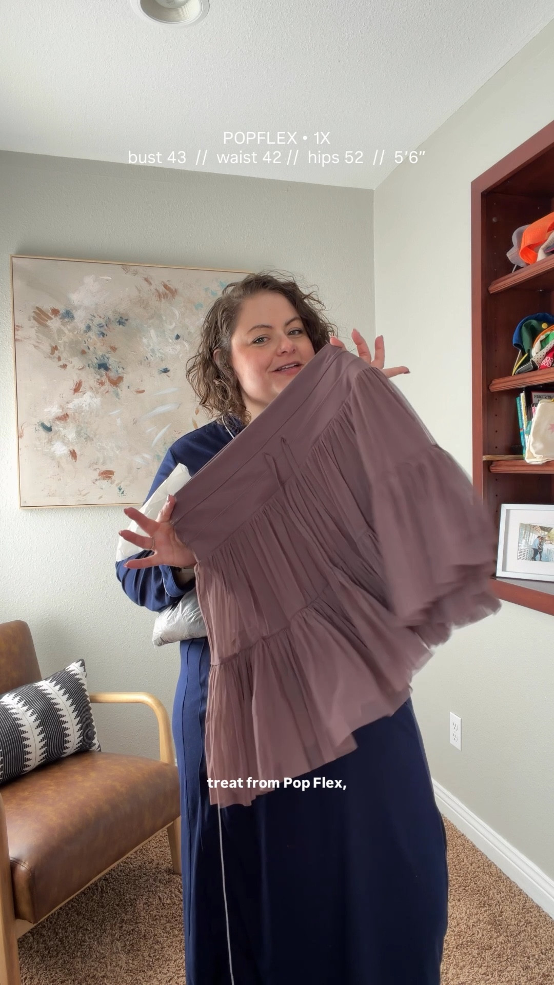 Popflex skirt 1X 

Bust 43  //  waist 42 //  hips 52  //  5’6” 

#LTKActive #LTKPlusSize #LTKMidsize