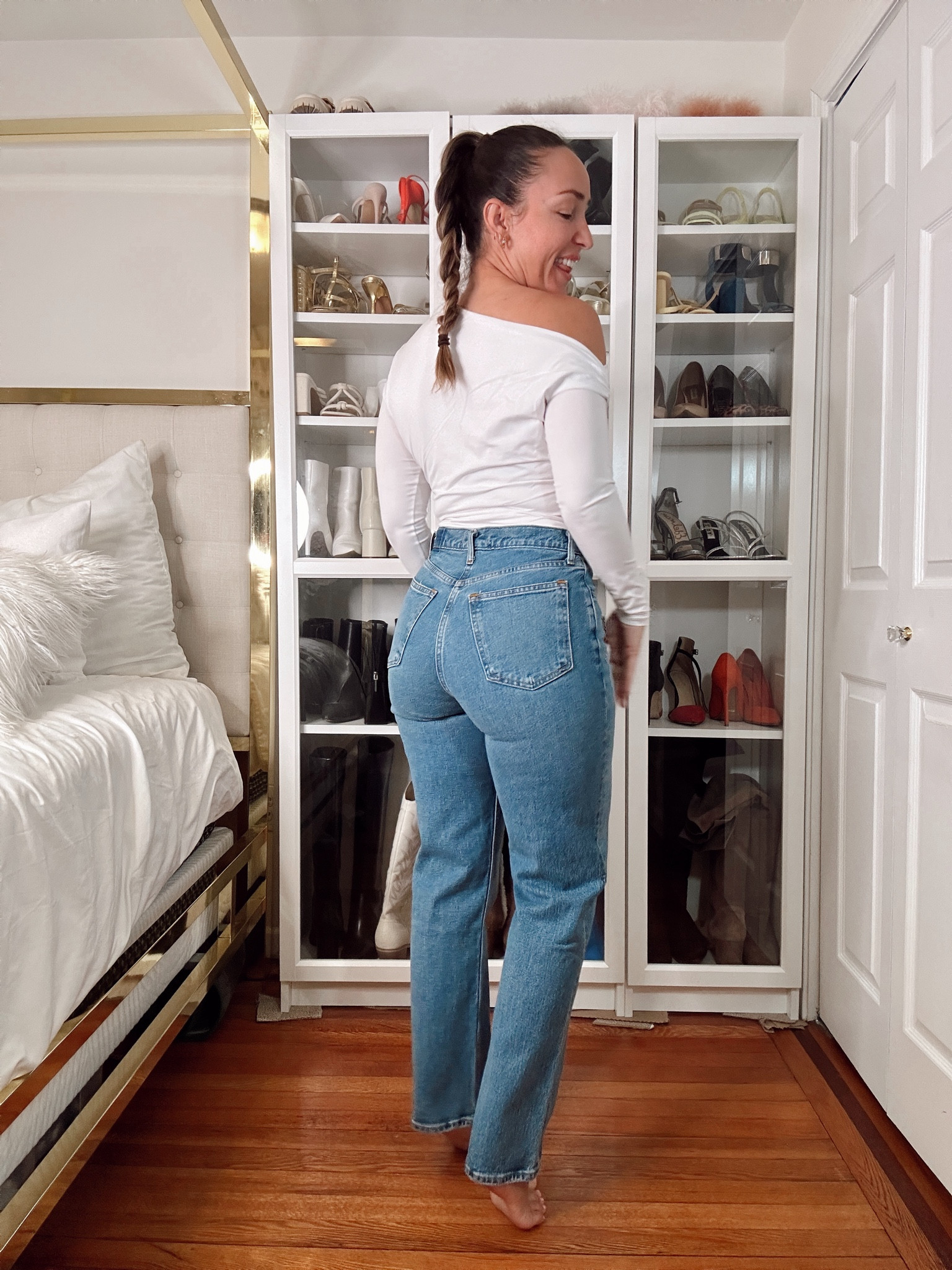 Wearing a medium top and 29R bottom 

#LTKsalealert #LTKmidsize #LTKSpringSale