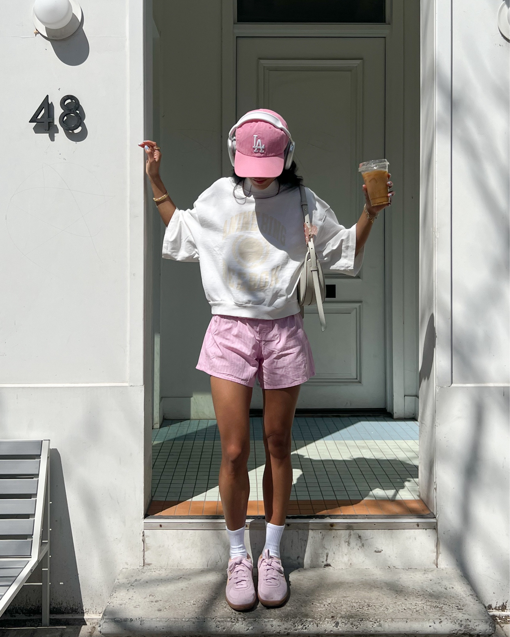 SUMMER OUTFIT 

travel outfit, boxer shorts, outfit inspo, minimal style, summer fashion, casual outfit

#LTKTravel #LTKStyleTip #LTKSeasonal