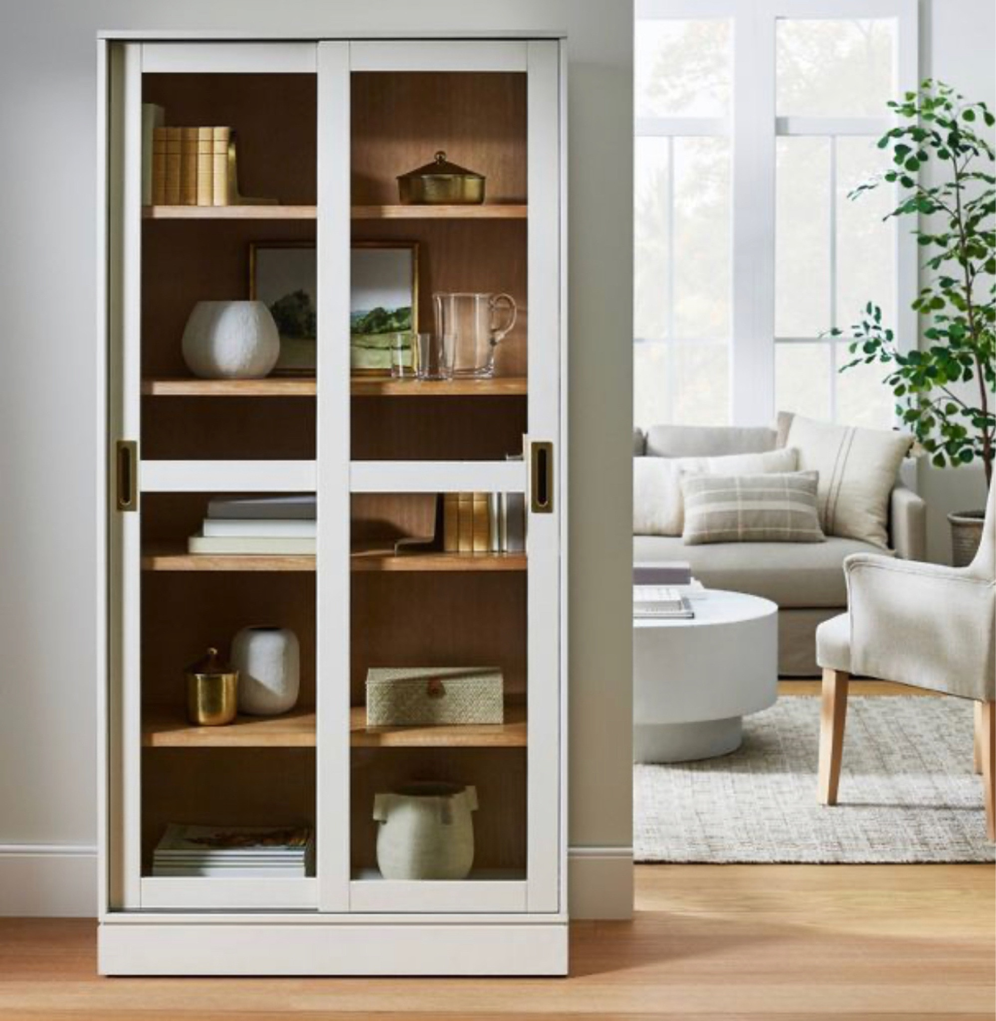 The absolute obsession I have for this bookshelf is next level 😍 I don’t know where I would put it but boy is it pretty! 


#LTKhome #LTKstyletip #LTKfamily