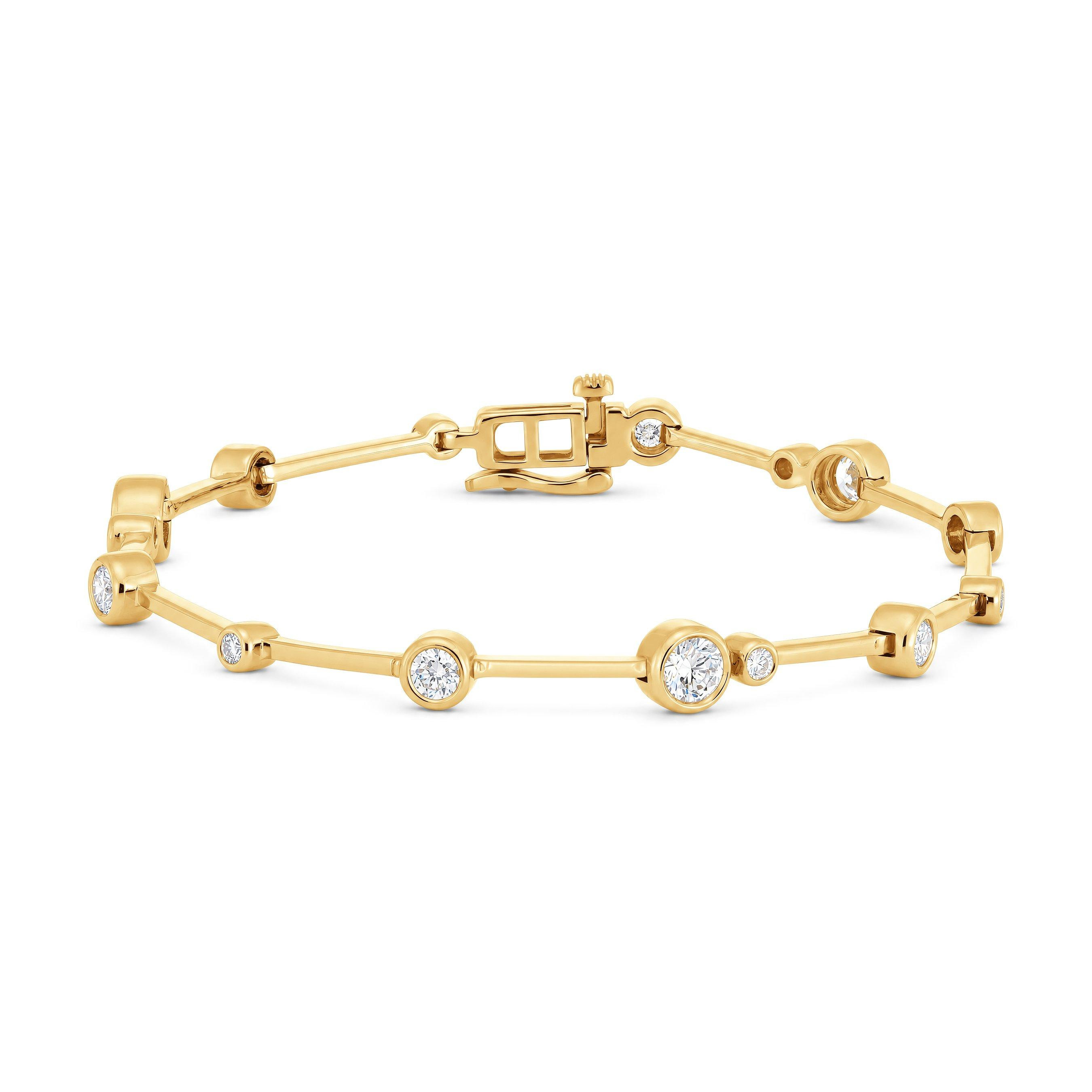 9ct Yellow Gold Lab Grown Diamond Bracelet | Beaverbrooks