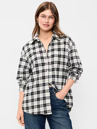 Oversized Button-Down Boyfriend Flannel Shirt | Old Navy (US)