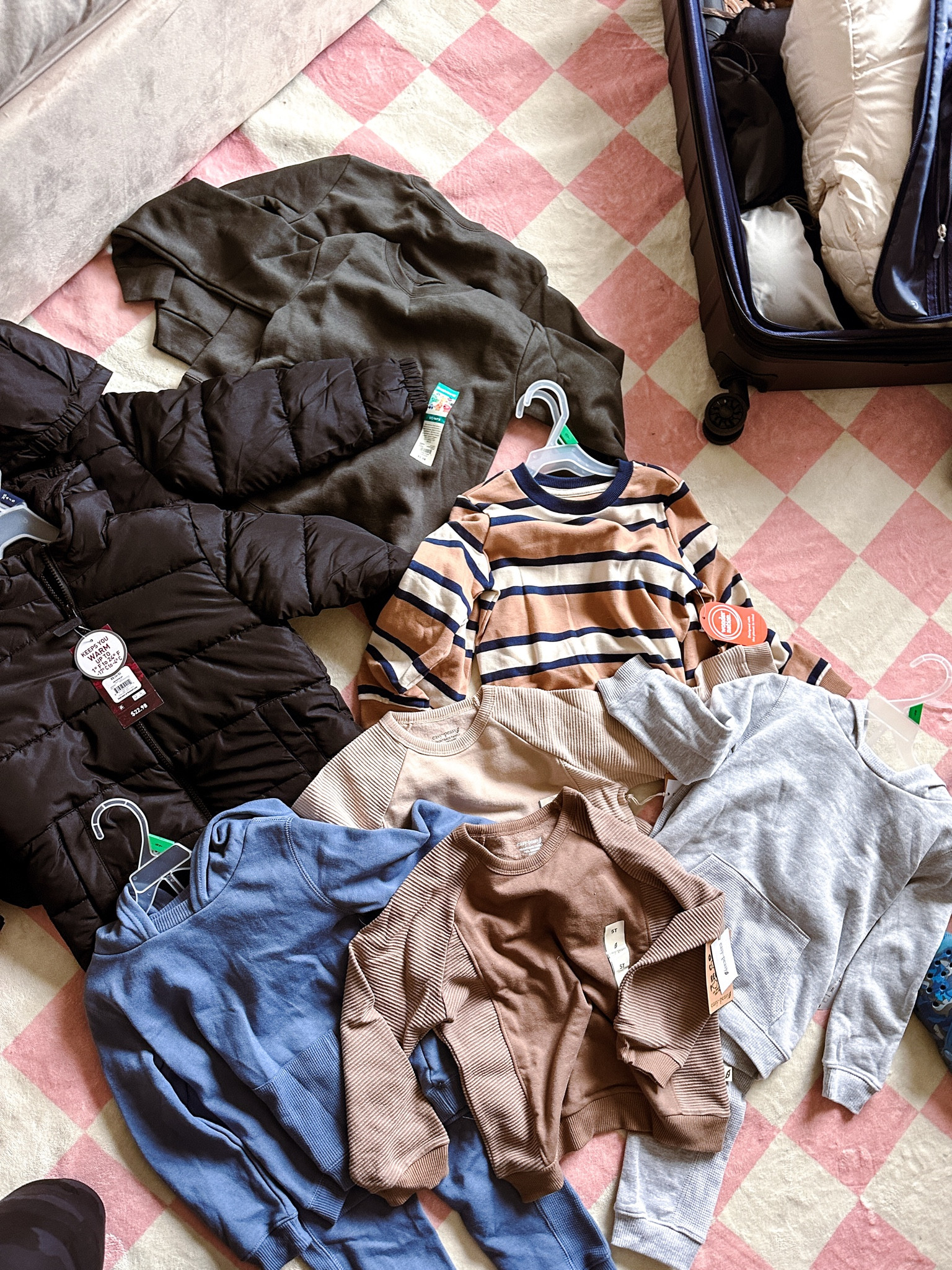 I have been searching for cute toddler boys clothes and I have finally found them at the most unlikely spot. #Walmart was the only place I found to have good neutral clothing items for my boys! After H&M let us down with loosing our package I had to improvise for our big trip to the north west. My favorite finds are linked below! 

#LTKhome #LTKfamily #LTKkids