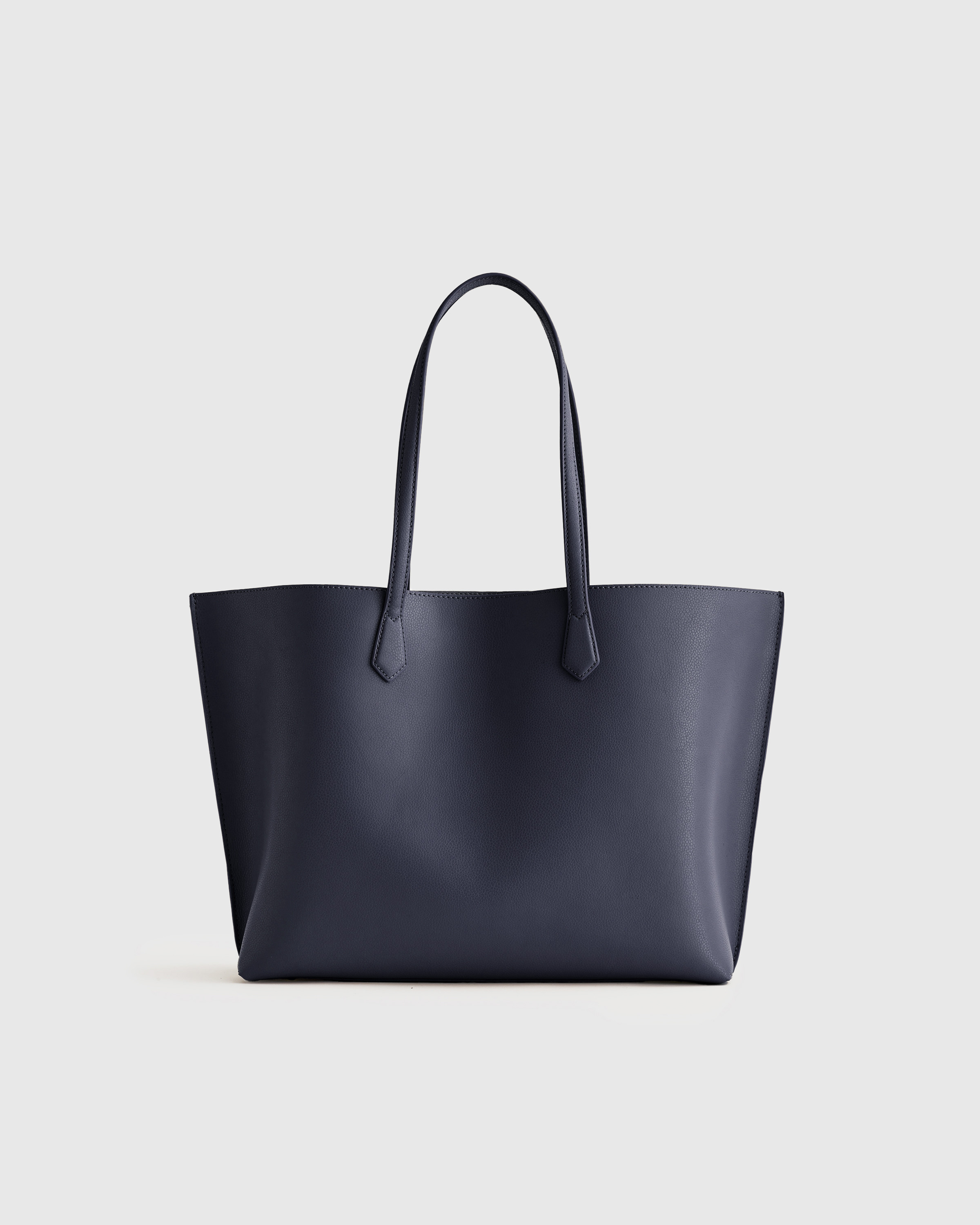 Quince | Women's Italian Leather Triple Compartment Shopper Tote in Navy | Quince