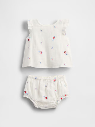 Baby Crinkle Gauze Outfit Set | Gap (US)