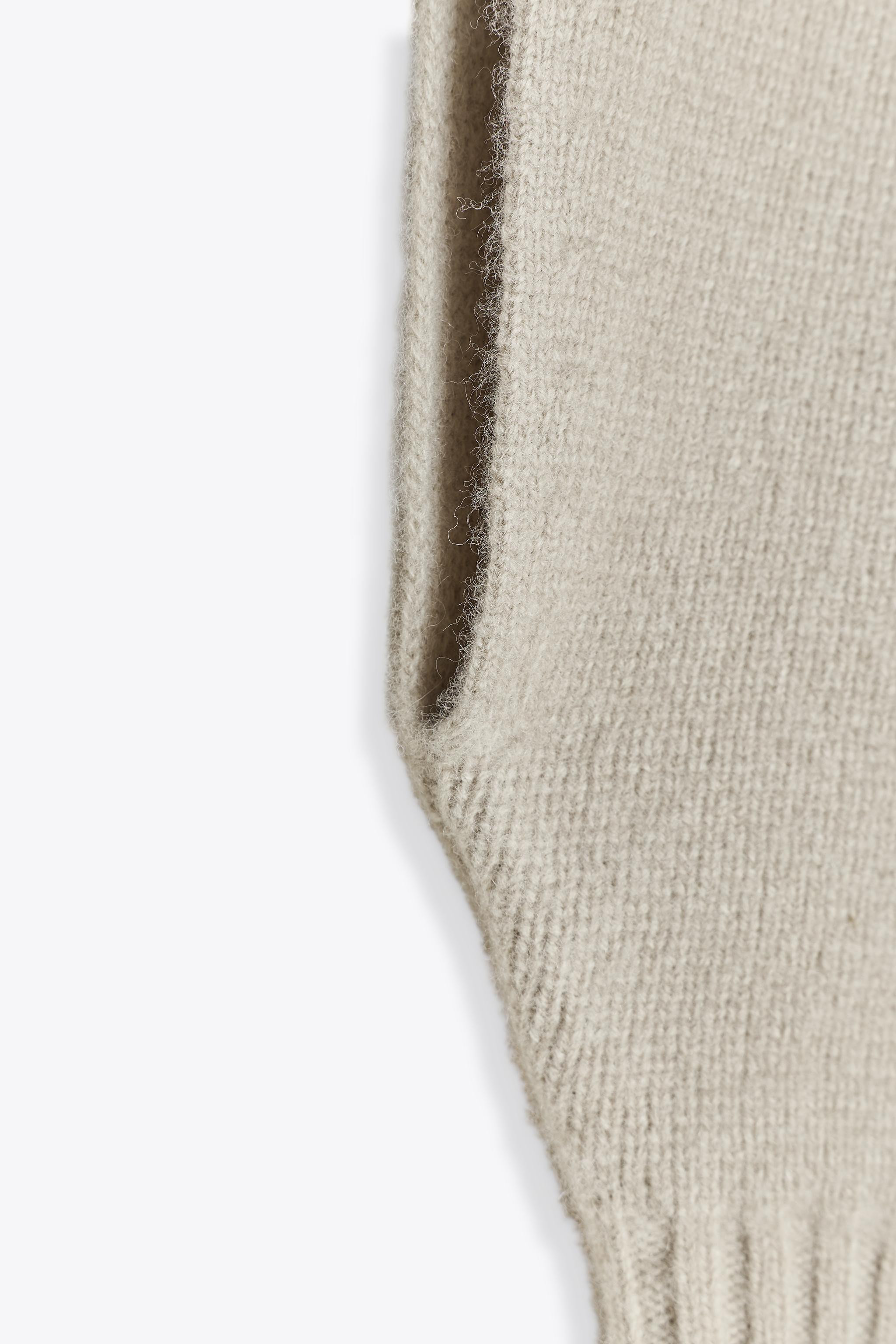 100% WOOL JUMPER VEST WITH ARMHOLES | Zara US