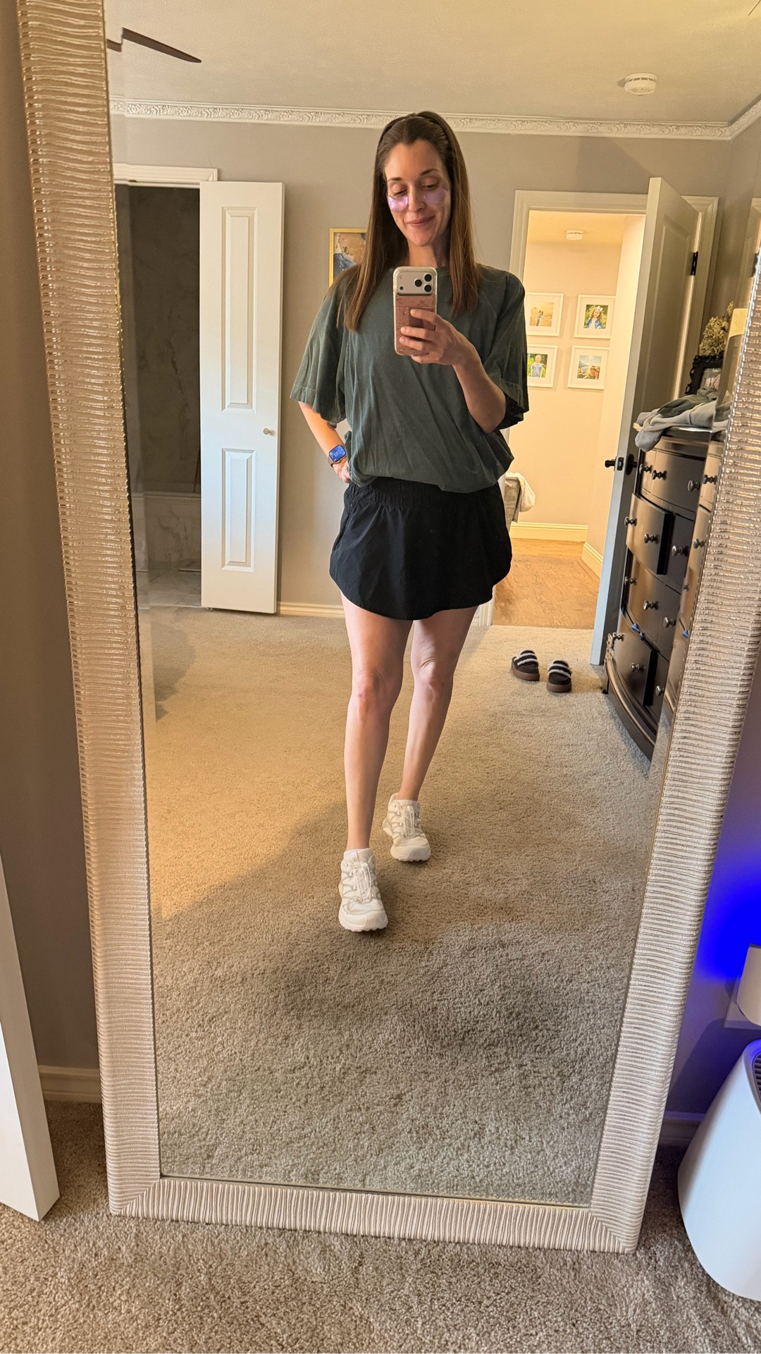 Comfy and cute outfit of the day moms over 35

#LTKmorningroutine #LTKootd #LTKOver40