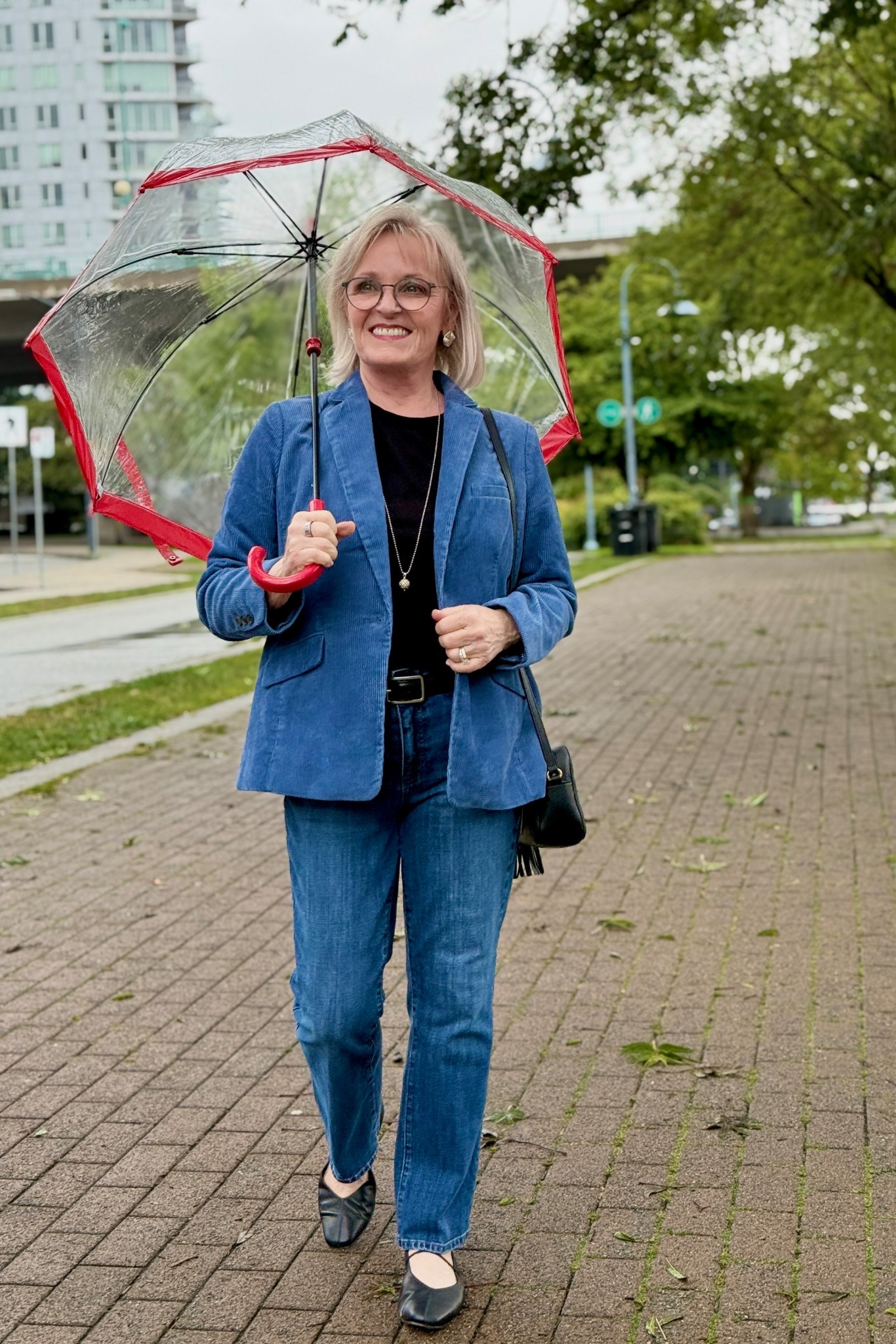 #TalbotsPartner 
Talbots September collection is what fall is all about…sumptuous textures, cozy sweaters, soft jackets, and polished denim. 🍂
These are the kind of pieces that make getting dressed feel effortless with easy layers and flattering cuts that fit every body. 
@talbotsofficial is a size inclusive brand that’s been providing modern classic style for women for over 70 years, and they continue to get it right season after season. 
Wearing petite 10 in Corduroy Blazer and Barely Boot jeans. 

Learn more about Talbots and shop all my favorites in my LTK shop and save 25% off during their Anniversary Sale! 
#talbots #ad 

#LTKOver40 #LTKPetite #LTKMidsize