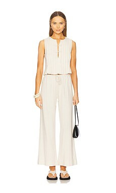 Jolene Set
                    
                    HEARTLOOM
                            
      ... | Revolve Clothing (Global)