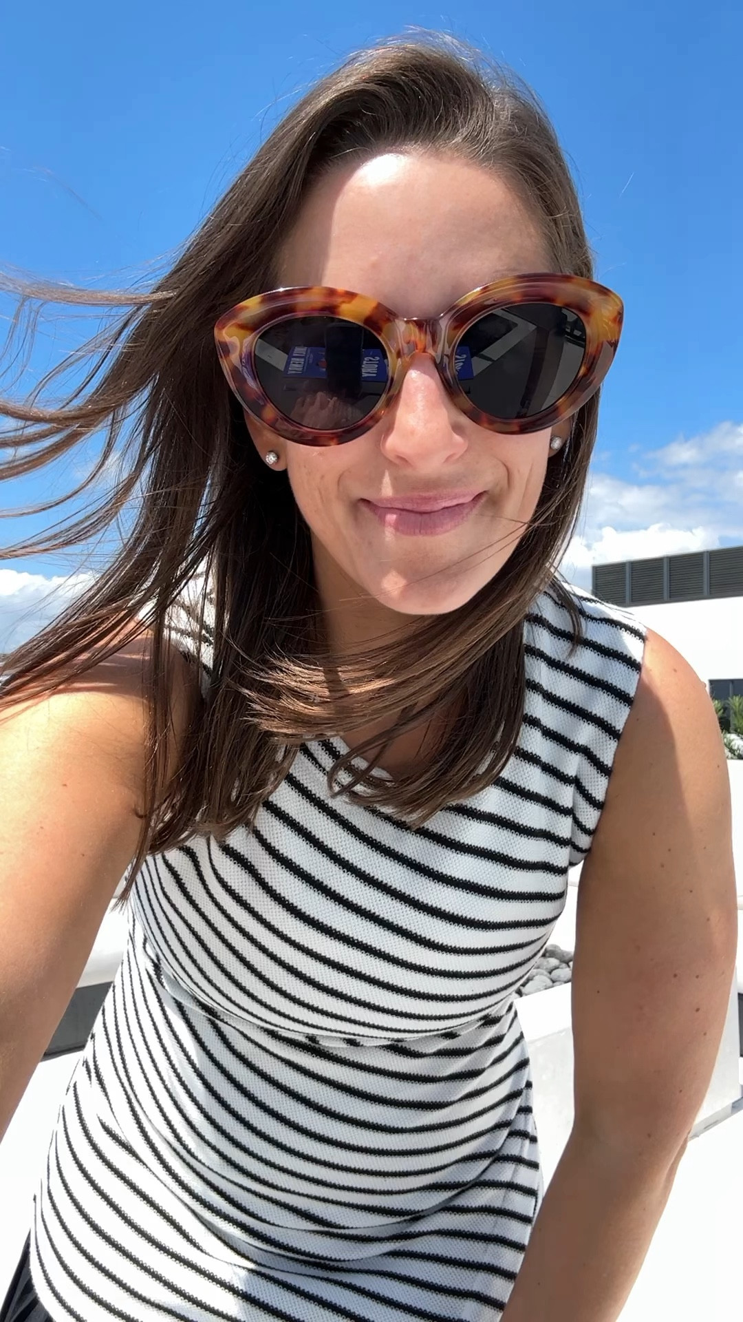 Headed to Florida for a quick 24 hours, but of course I wanted to wear some cute dresses! 👗 This @tanyataylor dress reminds me of a tennis skirt in the best possible way! Didn’t really style it too much because I did not pack much, but thought the dress was too cute not to share. I can see myself wearing this with cute white sneakers too! 

Also wearing the sunglasses in question from my stories the other day! I’m still undecided as I think they may be just a little big for my face but I love the shape and as a $10 Amazon find I’ll keep trying 😎 