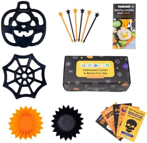 HALLOWEEN Sandwich Cutter 15 Piece Set, BPA FREE original shapes, Lifetime Replacement Guarantee,... | Amazon (US)