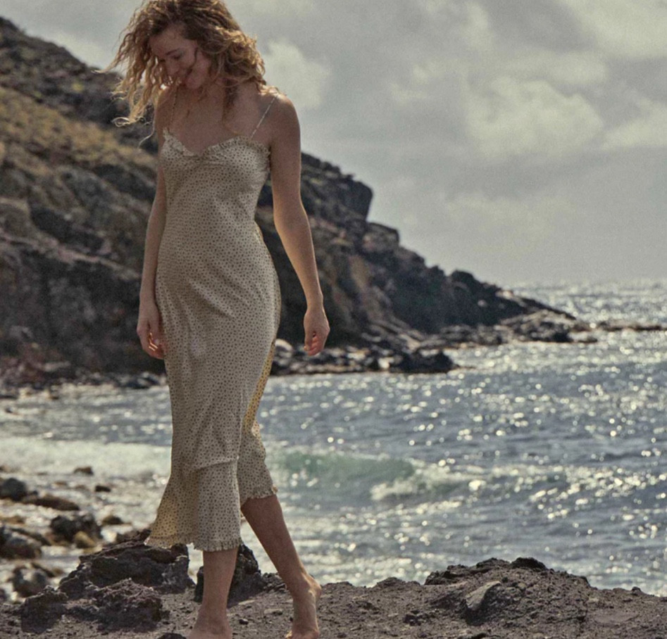 Simple and beautiful style! 
CALSI DRESS
IN SWEET CLOVER comes in 3 color options! 

Rendered in buttery-soft silk satin, the Calsi Dress is our take on a '3os-style slip dress. It features ultra-skinny straps, bust darts for structure, and shirring at the bust for a subtle sweetheart neckline. A fitted waist gives way to an A-line skirt that falls to mid-calf, while the bust and hem are trimmed with petite ruffles for a touch of playful charm.

#dress #doen #doendress #springdress #summerdress #dresses #vacationdress 


#LTKstyletip #LTKtravel #LTKunder50