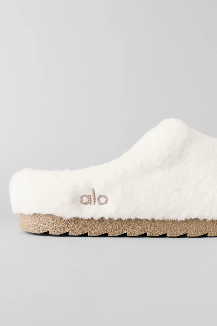 Sherpa Recovery Slipper | Alo Yoga (US)