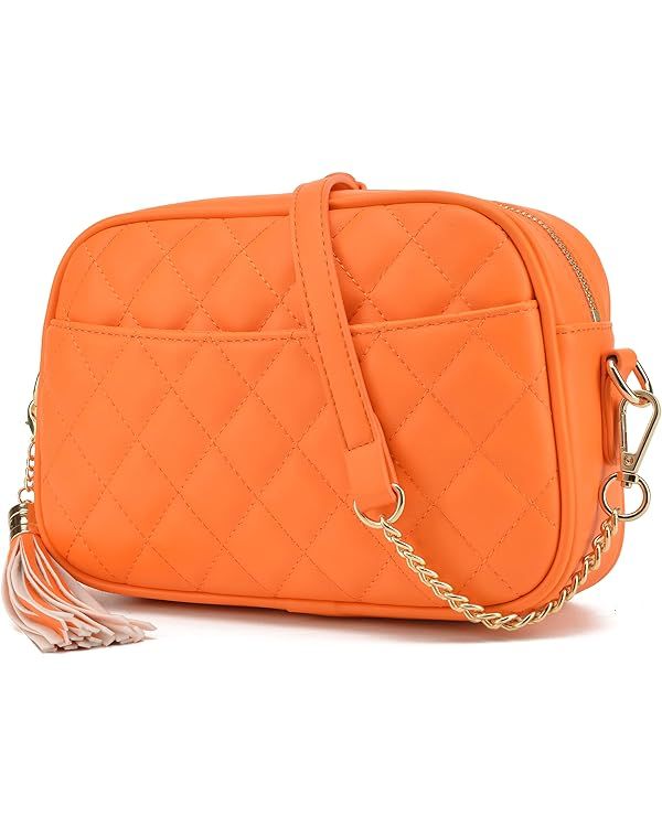 lola mae Quilted Crossbody Bag, Medium Lightweight Shoulder Purse Top Zipper Tassel Accent | Amazon (US)