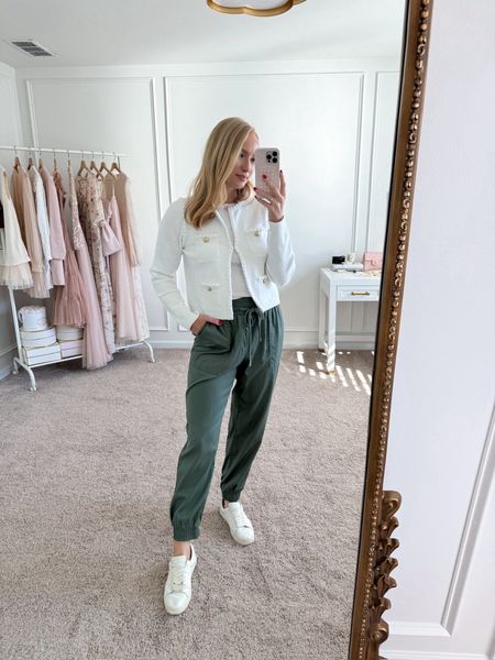 Casual spring outfit idea. I love these Target joggers and white sneakers. 

#LTKstyletip #LTKSeasonal #LTKbeauty