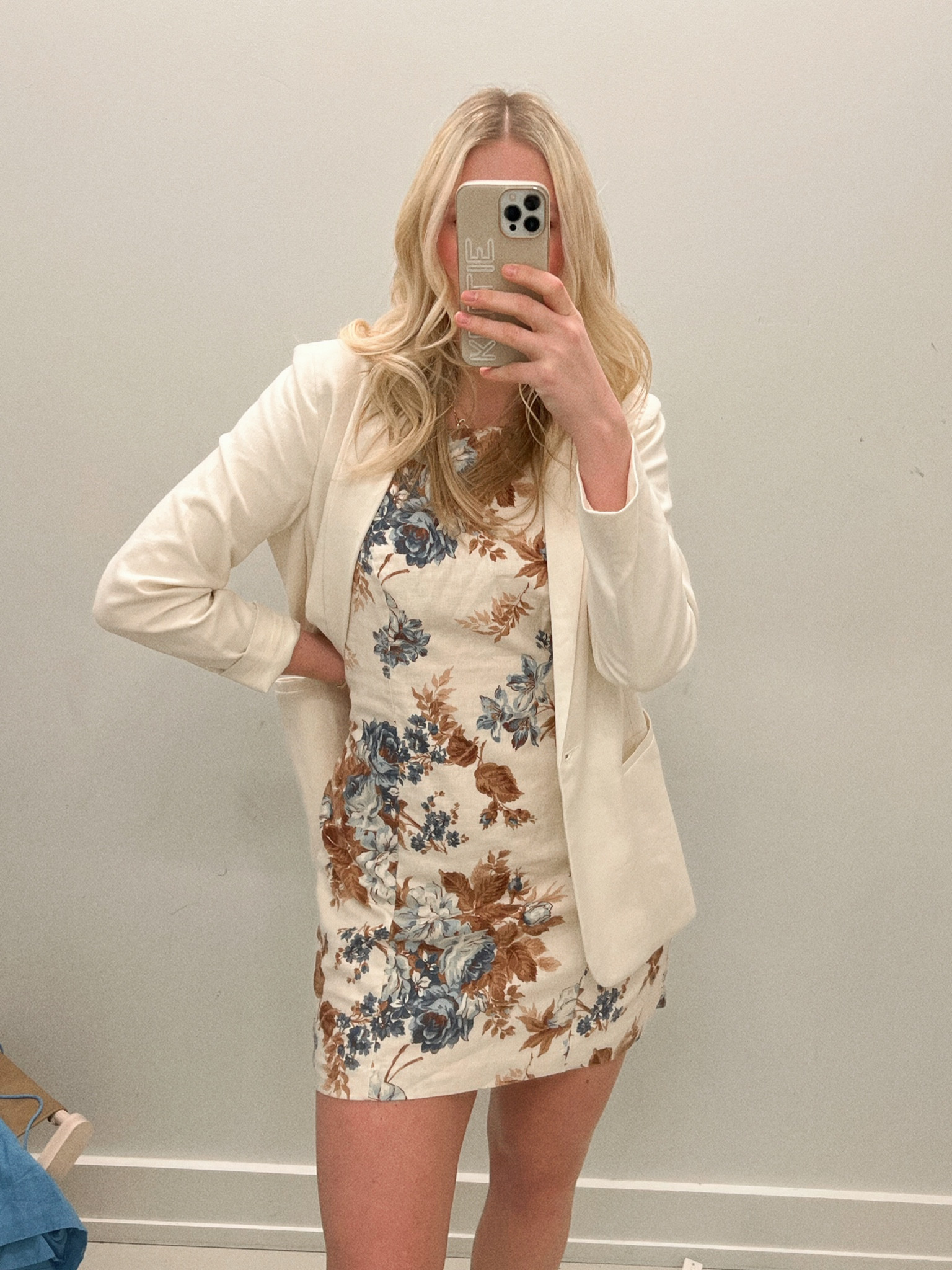 15-20% off this dress & blazer combo! Dress runs big, size down


#LTKunder50 #LTKSeasonal #LTKfit