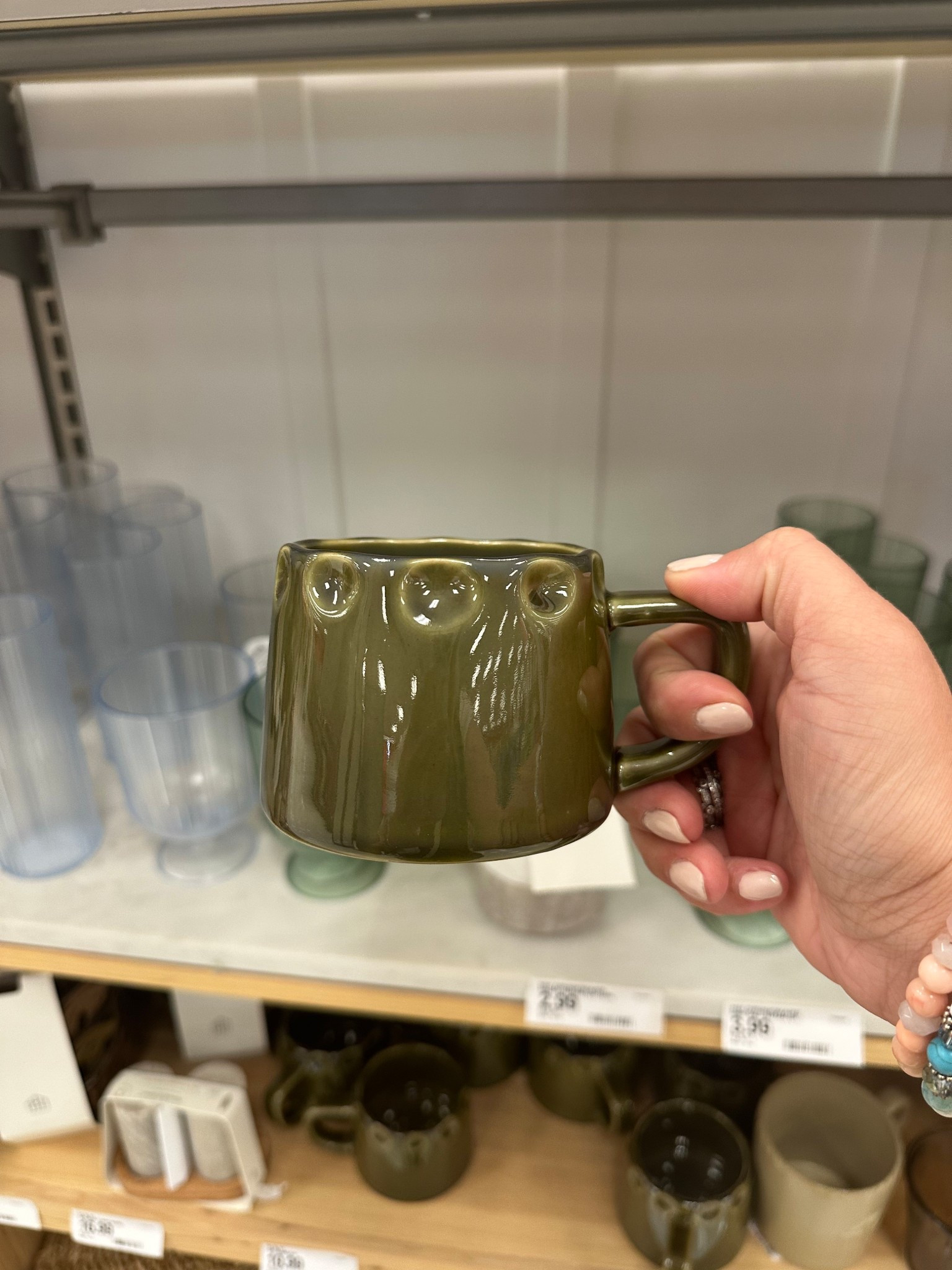 Hearth and Hand carved olive green coffee mug

#LTKFallSale #LTKSaleAlert #LTKHome