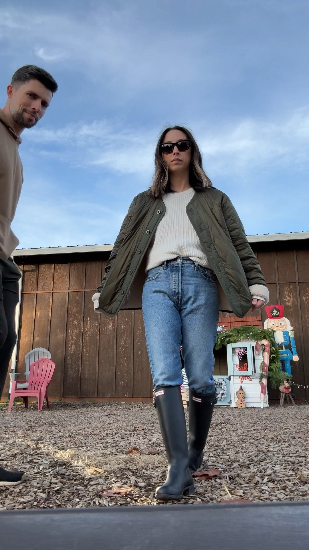 Velvet liner jacket xs (old)
J.Crew ribbed cotton sweater xs (old)
Levi's 501 Crop jeans 25
Hunter Tour Rain boots 5
Celine sunglasses


#LTKSeasonal #LTKPetite