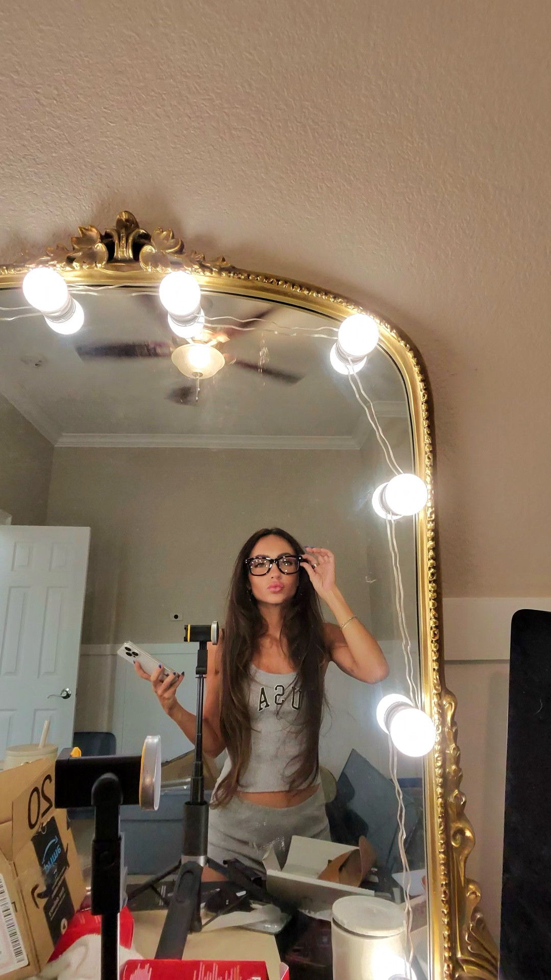 Love these meta ray-ban glasses. Great pics, video, sound, and voice assist. Good for yourself and as a gift. 

#LTKSaleAlert #LTKHome #LTKStyleTip