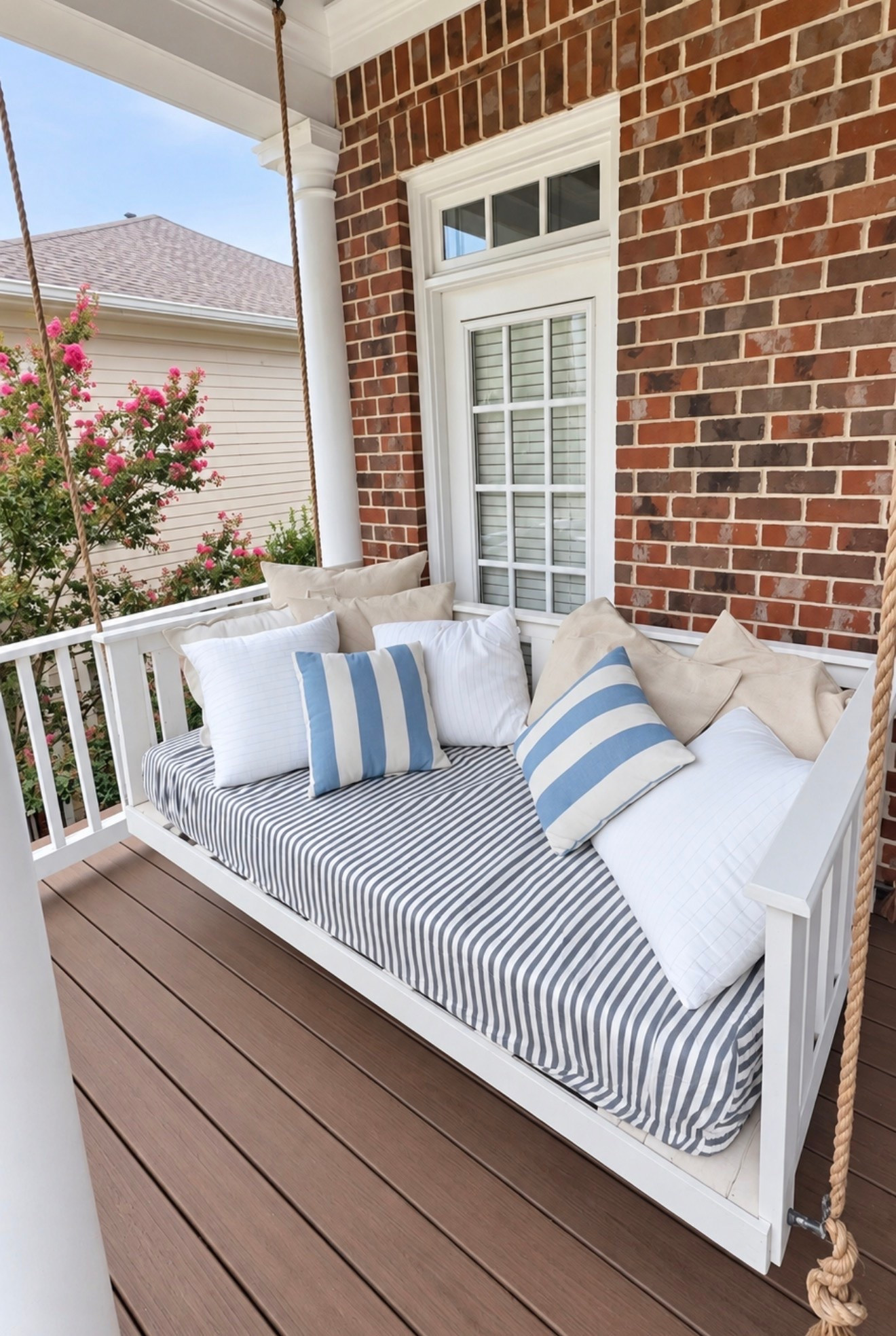 Bed swing