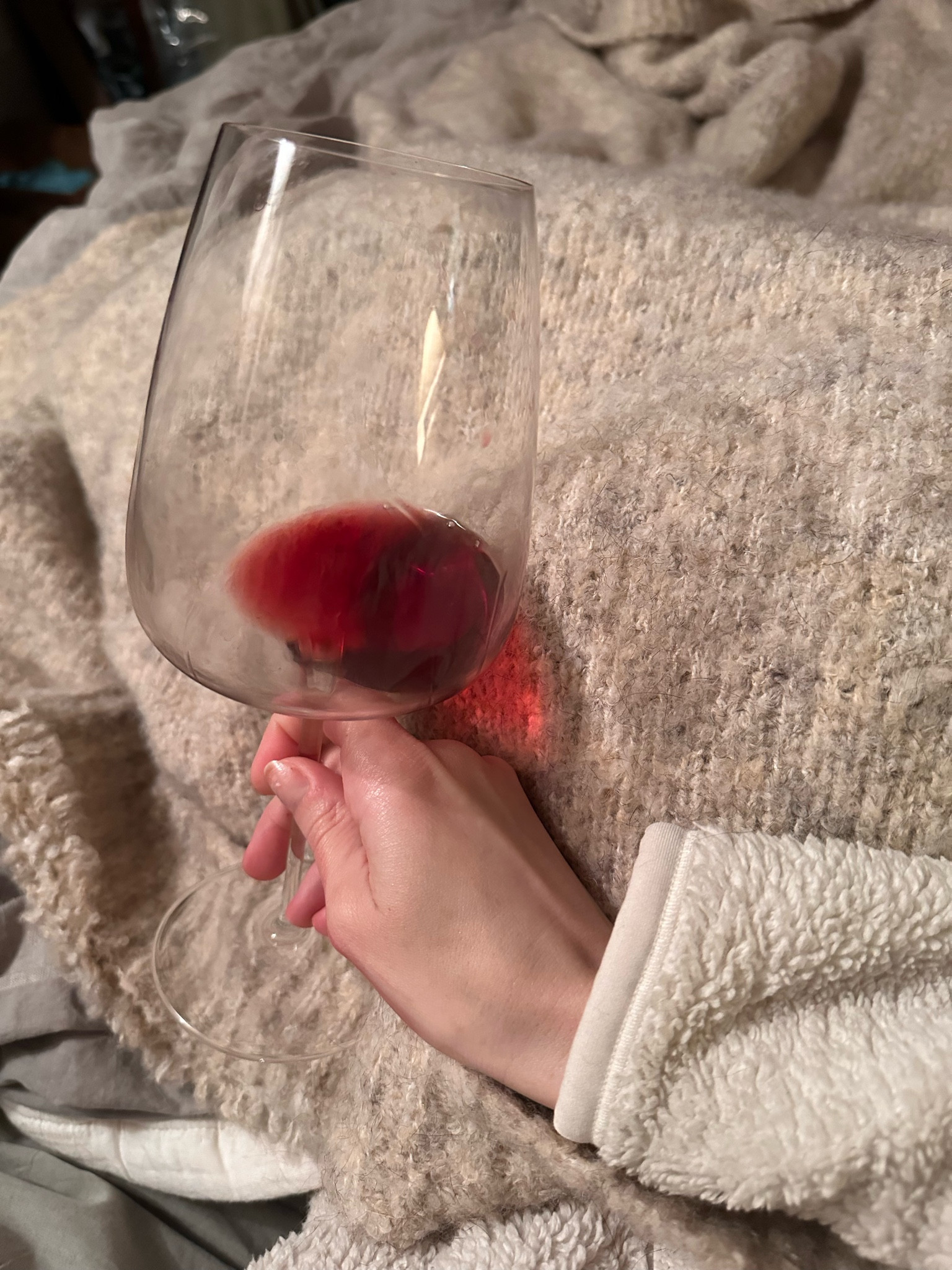 Big fan of everything in this post. From these wine glasses to this gorgeous affordable throw. Lots of recent purchases I’m loving my and haven’t shared yet because they’re part of semi-complete projects 

Throw blankets | wine glasses | host gift | fleece jacket 

#LTKHome #LTKFindsUnder100 #LTKGiftGuide