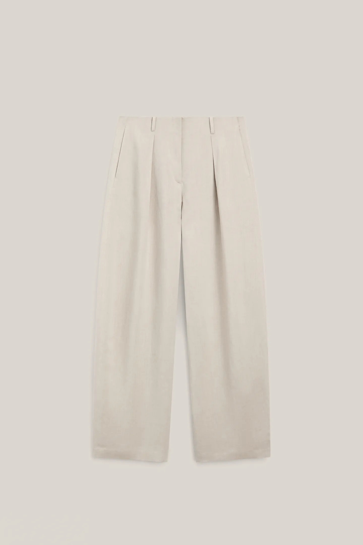 NEW VIEW LOOK
Darted trousers - LIMITED EDITION

 £149  Colour:  Sand  Add to basket | Massimo Dutti UK