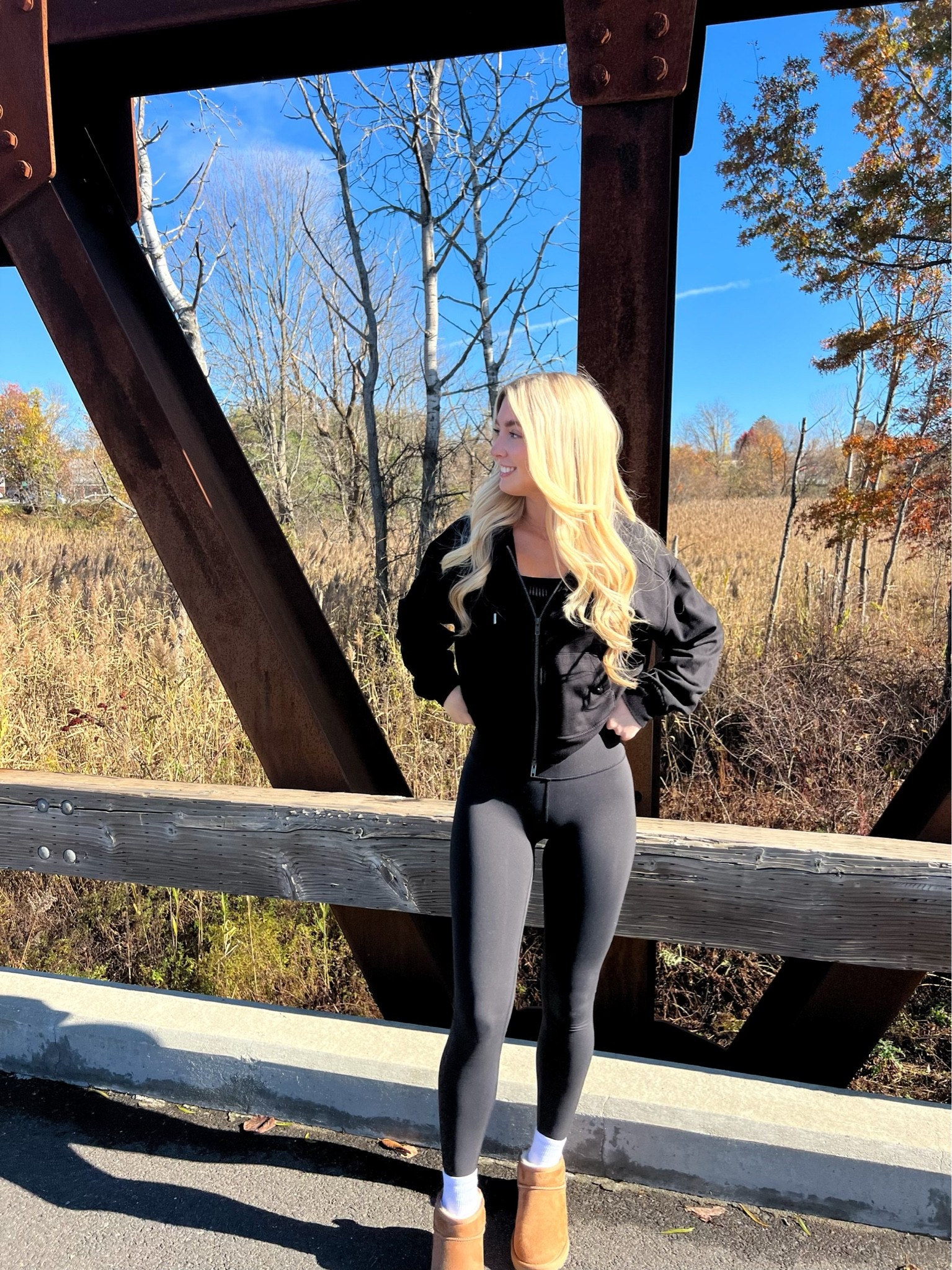 @cutswomen styled 3 ways!🫶🏼 
@cuts #cutsteam #cutshaul #cutsclothing #cutswomen 
code CHLOEKCOLLECTION_
•
linking it all in stories & my liketoknow.it! 
you can’t go wrong with anything from Cuts!😍 
•
•
•


#LTKU #LTKHoliday #LTKSeasonal