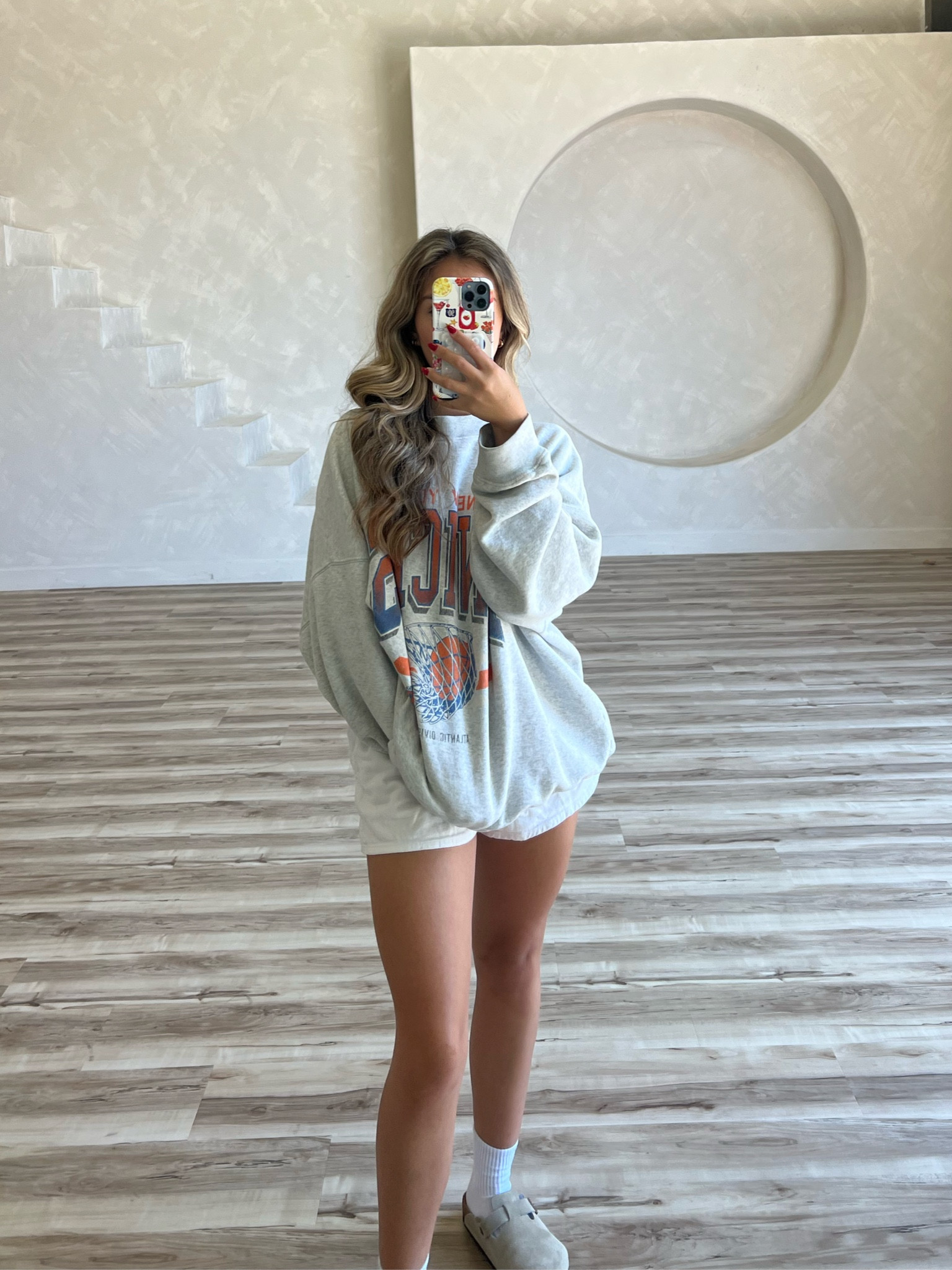 Oversized hoodie 🤍