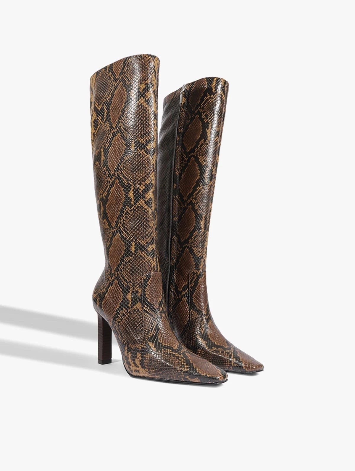 I know, I know… “Lauren, you DO NOT NEED another pair of knee high boots” BUTTTTT I think I might actually NEED these! 

What do y’all think - keep scrolling or add to cart?

#LTKootd #LTKSeasonal #LTKOver40