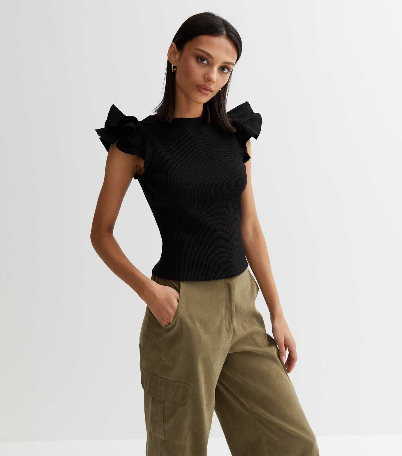 Black Ribbed Frill Sleeve Top
						
						Add to Saved Items
						Remove from Saved Items | New Look (UK)