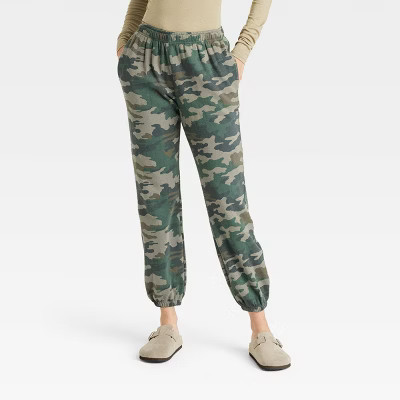 Women's Leisure Studio Mid-Rise Essential Joggers - Universal Thread™ Green Camo M | Target