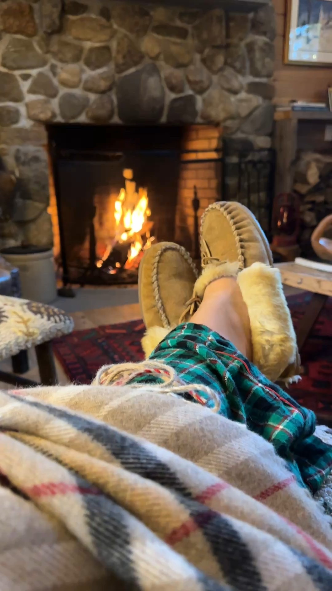 Need the warm slippers today here in New England ❄️❄️❄️

#LTKselfcare #LTKSeasonal #LTKOver40