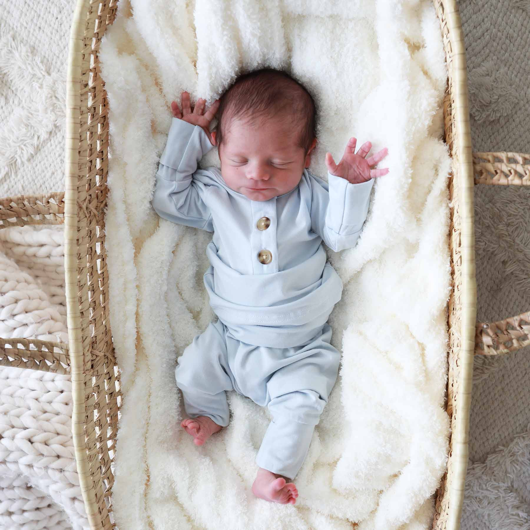 2pc Bamboo Button Top & Bottom | Ice Blue | Caden Lane