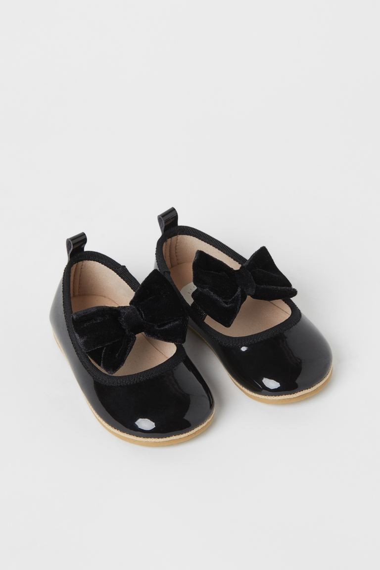 Ballet Flats
							
							$14.99 | H&M (US + CA)