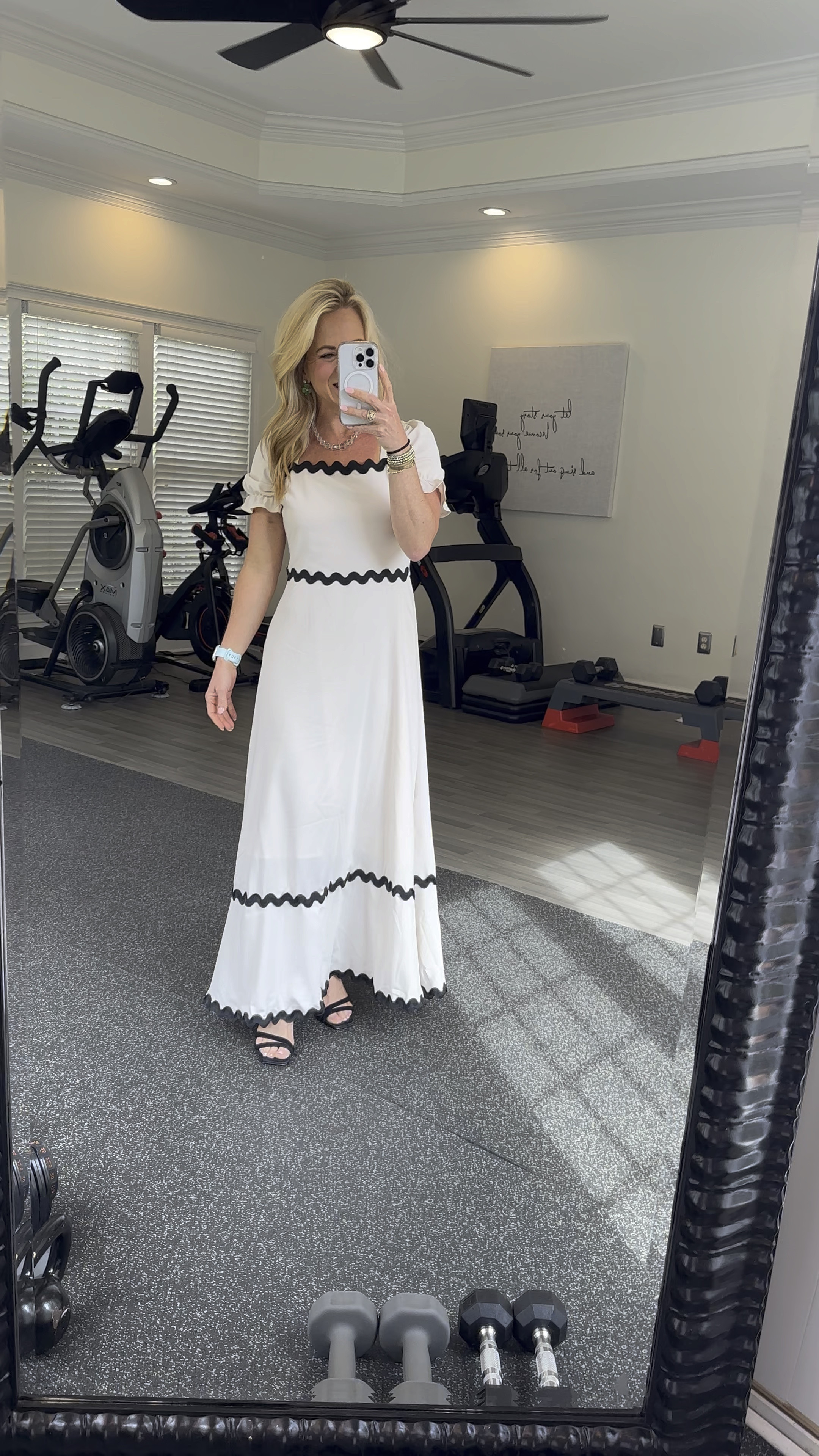 Square neck puff sleeve maxi dress ! Love the comfort and the full lining the dress has! 🖤

#LTKbeauty #LTKfindsunder50 #LTKsalealert