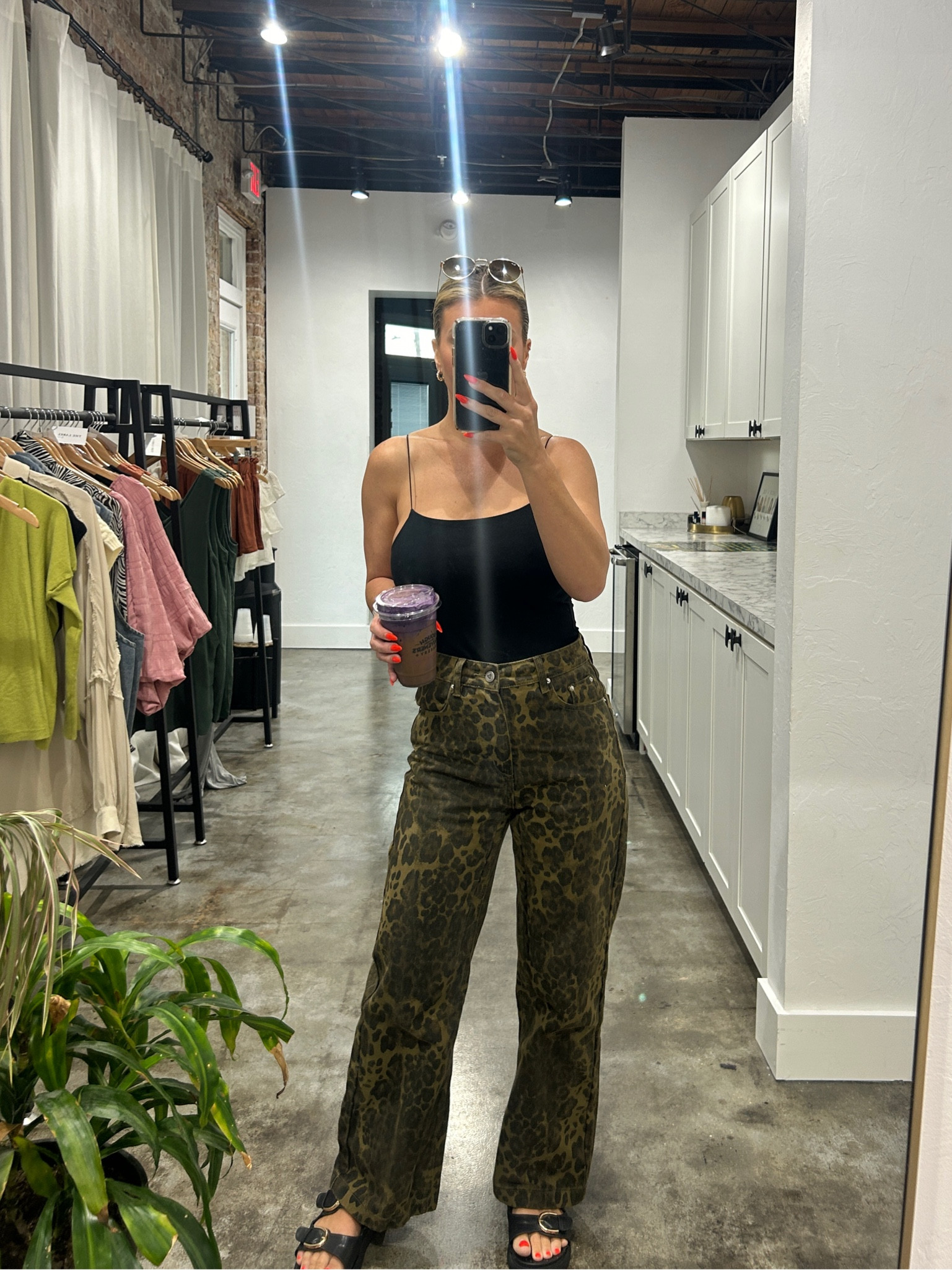 jumping on the leopard trend with these jeans! I love that they are still on the darker side & the high waist is perfect with just the right amount of bagginess! wearing a 26

#LTKStyleTip #LTKWorkwear #LTKFindsUnder50
