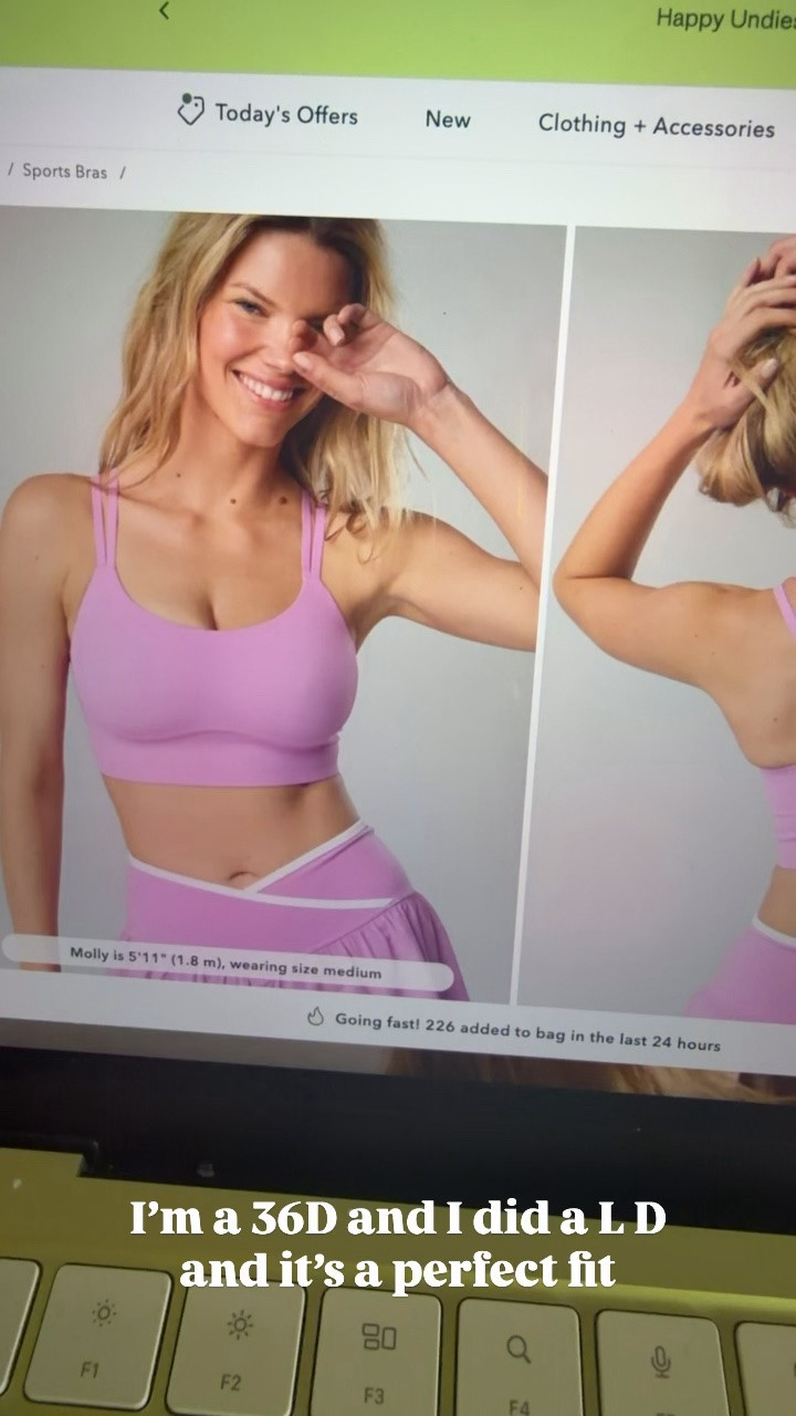 It’s supportive, cute, and comfortable.

#LTKActive #LTKSaleAlert #LTKOver40