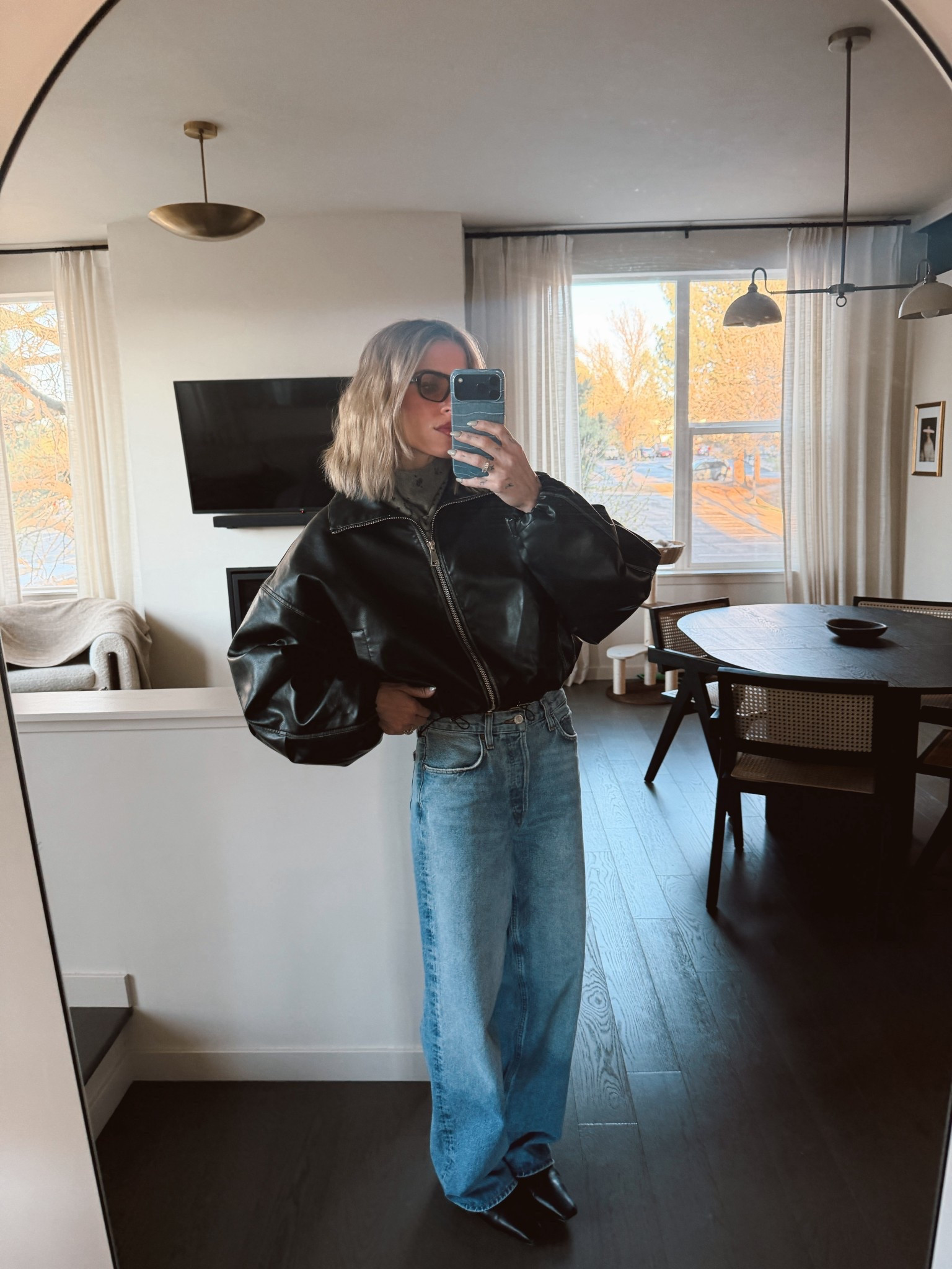 Agolde low slung baggy🖤

#LTKBeauty #LTKSeasonal #LTKgrwm