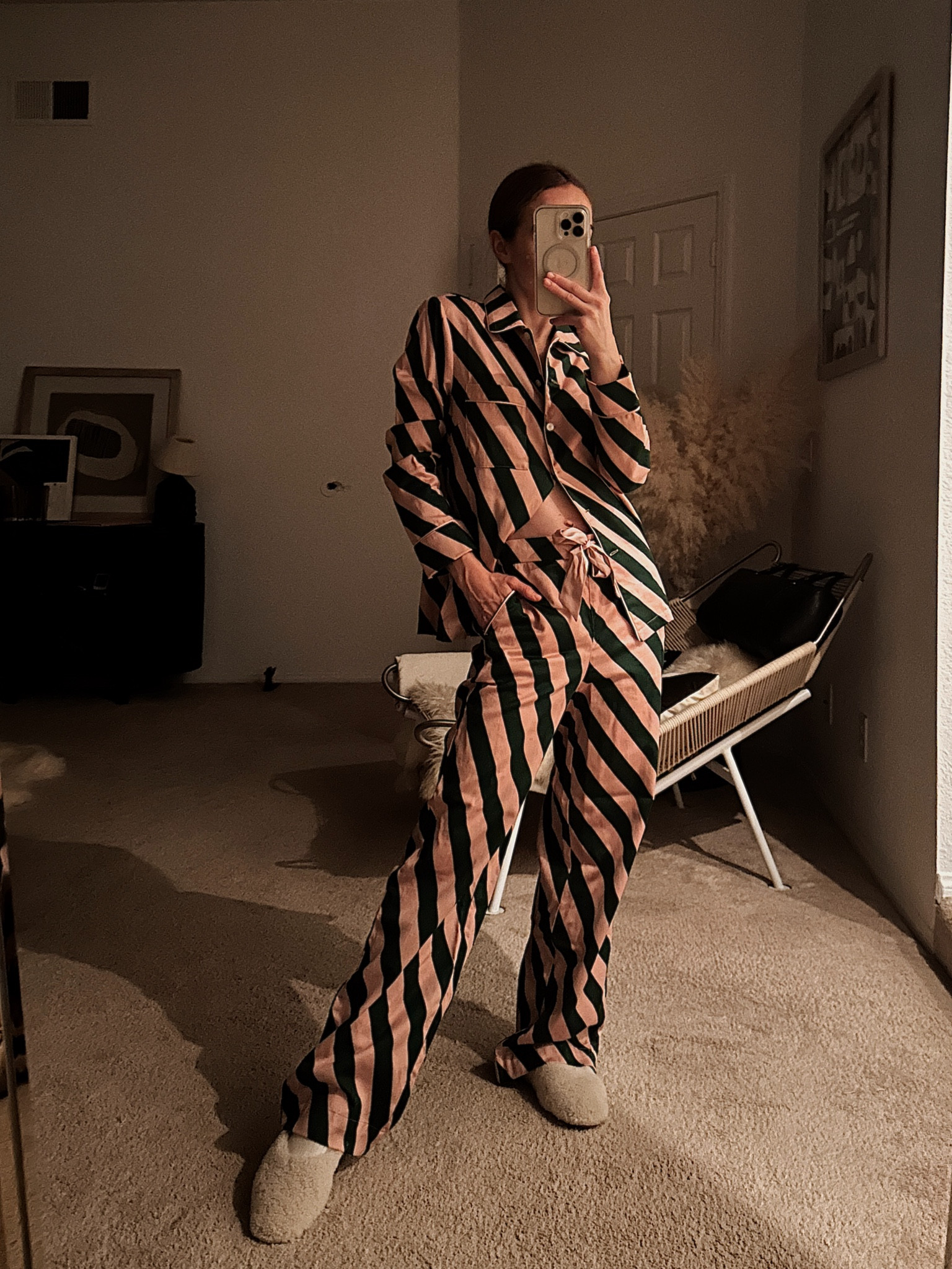 Festive jewel toned pyjamas for chic holiday style.



#LTKGiftGuide #LTKstyletip #LTKHoliday