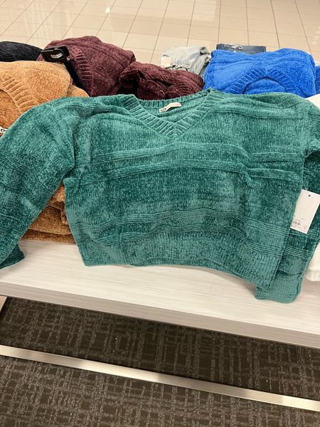 $10 sweaters at Kohls 

#LTKsalealert #LTKSeasonal #LTKunder50