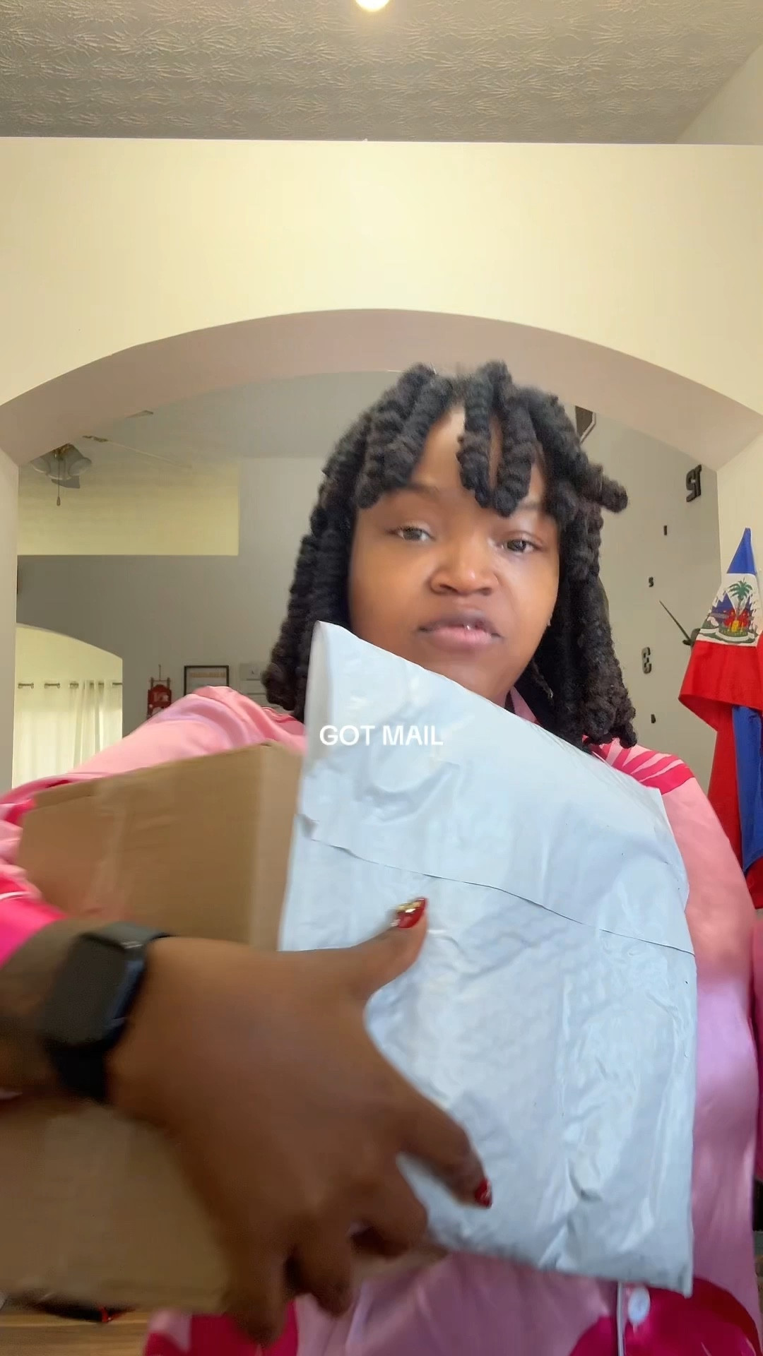 Let’s open my new packages 📦✨
I got Excuse My Frank skincare and appliance wipes. I get a lot of packages daily, so I’m officially starting a series opening them on camera. Skincare, home finds, lifestyle must haves all unboxings, all real time.

If you love hauls, unboxings, and seeing what’s actually worth it, you’re going to LOVE this.

#PackageOpening #UnboxingDay #SkincareFinds #ExcuseMyFrank #HomeEssentials #DailyUnboxing #ContentCreatorLife #LTKFinds #LTKHome #LTKBeauty #ShoppingWithPriiincesss #AtlantaCreator #AtlantaBlogger #LifestyleContent

#LTKmomlife #LTKselfcare #LTKdayinmylife