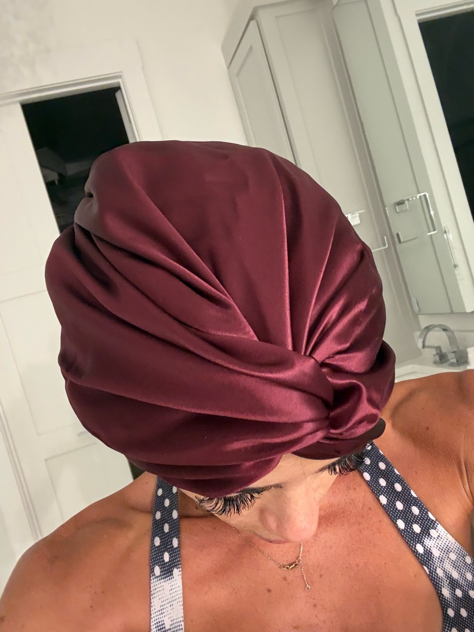 I wore this 100% organic silk bonnet to sleep last night and noticed a huge difference in my hair this morning. Way softer and smoother

#LTKmorningroutine #LTKselfcare