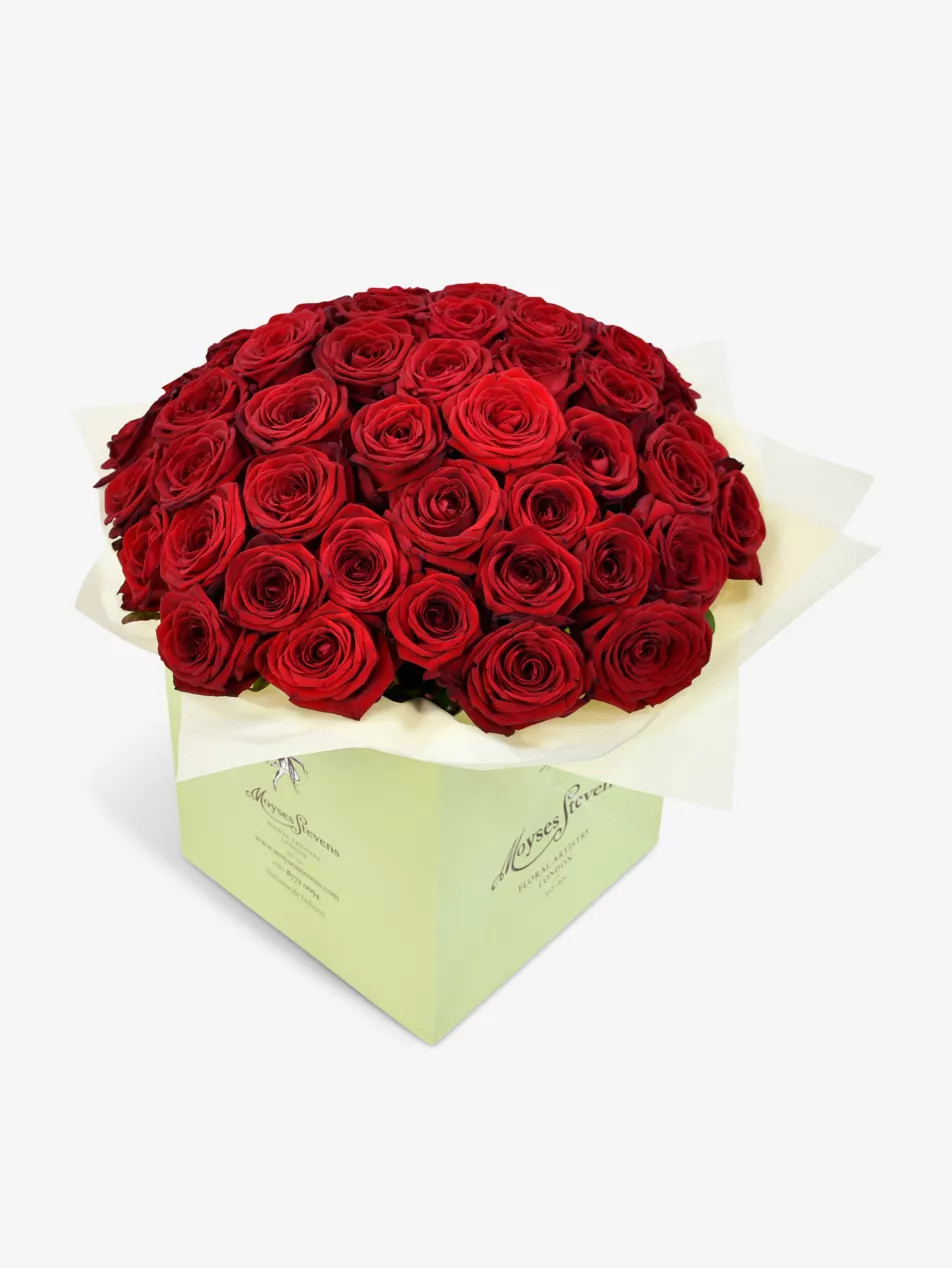 Golden Year fresh rose bouquet | Selfridges