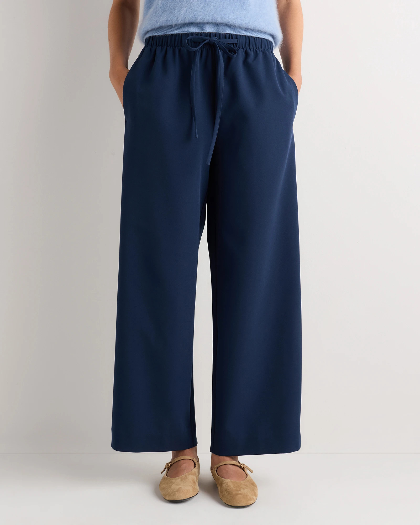 Quince | Women's Stretch Crepe Drawstring Wide Leg Pants in Coffee Bean Brown, Size Small, Polyester | Quince