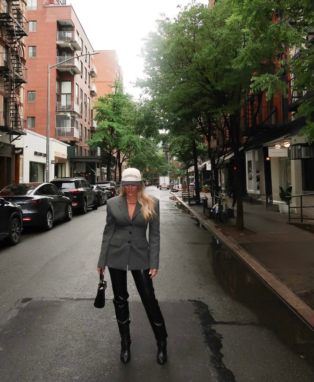 OOTD in NY 🖤

#LTKTravel #LTKSeasonal #LTKStyleTip