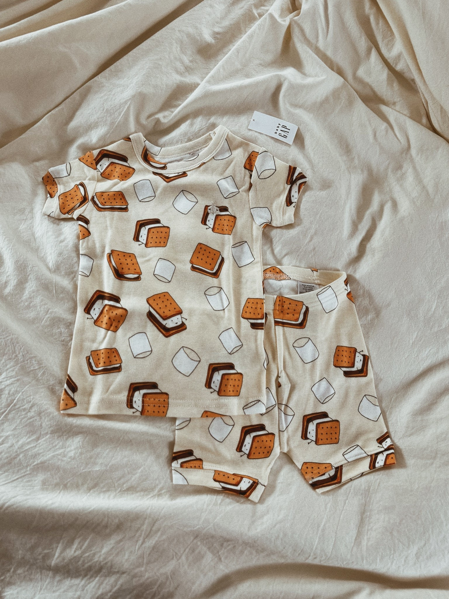 new s’mores pjs for the kids from GAP🫶🏼 can’t wait to use these all summer & fall🥹

#LTKFindsUnder50 #LTKBaby #LTKKids