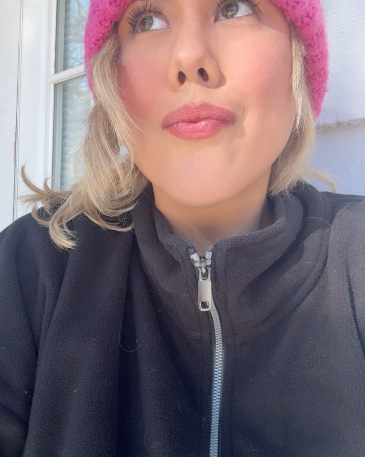 Sunshine & snow 🤍

#LTKSeasonal #LTKootd #LTKdayinmylife